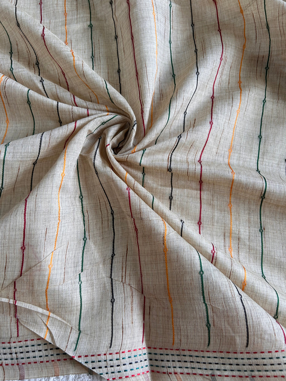 Kaira Cotton Saree Linear Weave Classic