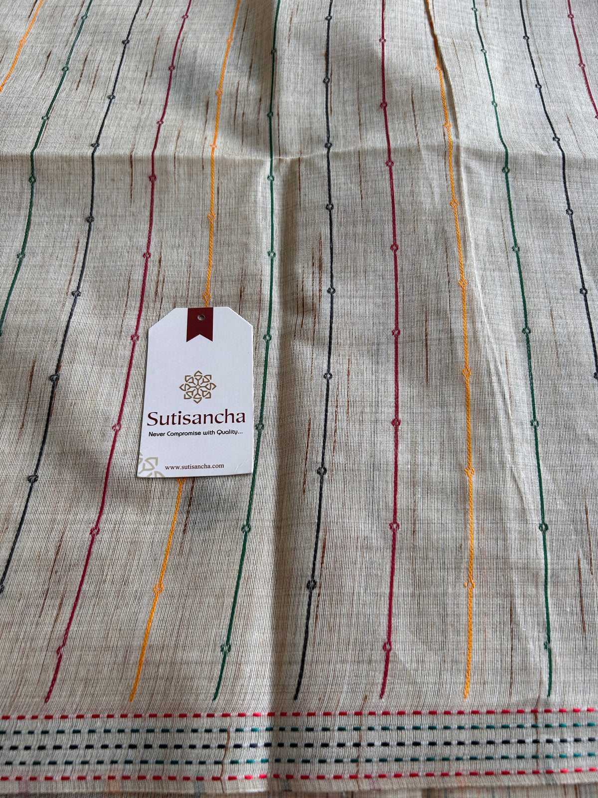 Kaira Cotton Saree Linear Weave Classic