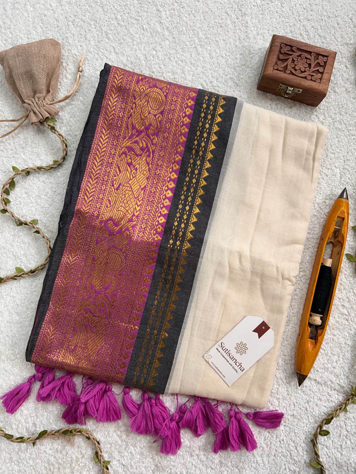 Mulaya Regal Temple Border Pure Mul Cotton Saree with Tassel Pallu