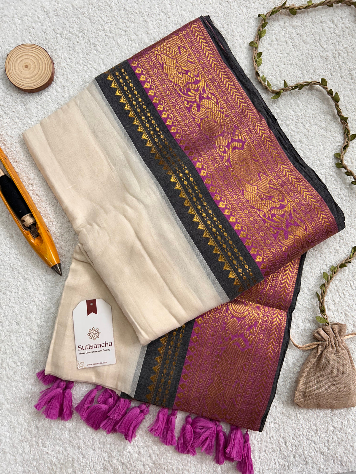 Mulaya Regal Temple Border Pure Mul Cotton Saree with Tassel Pallu