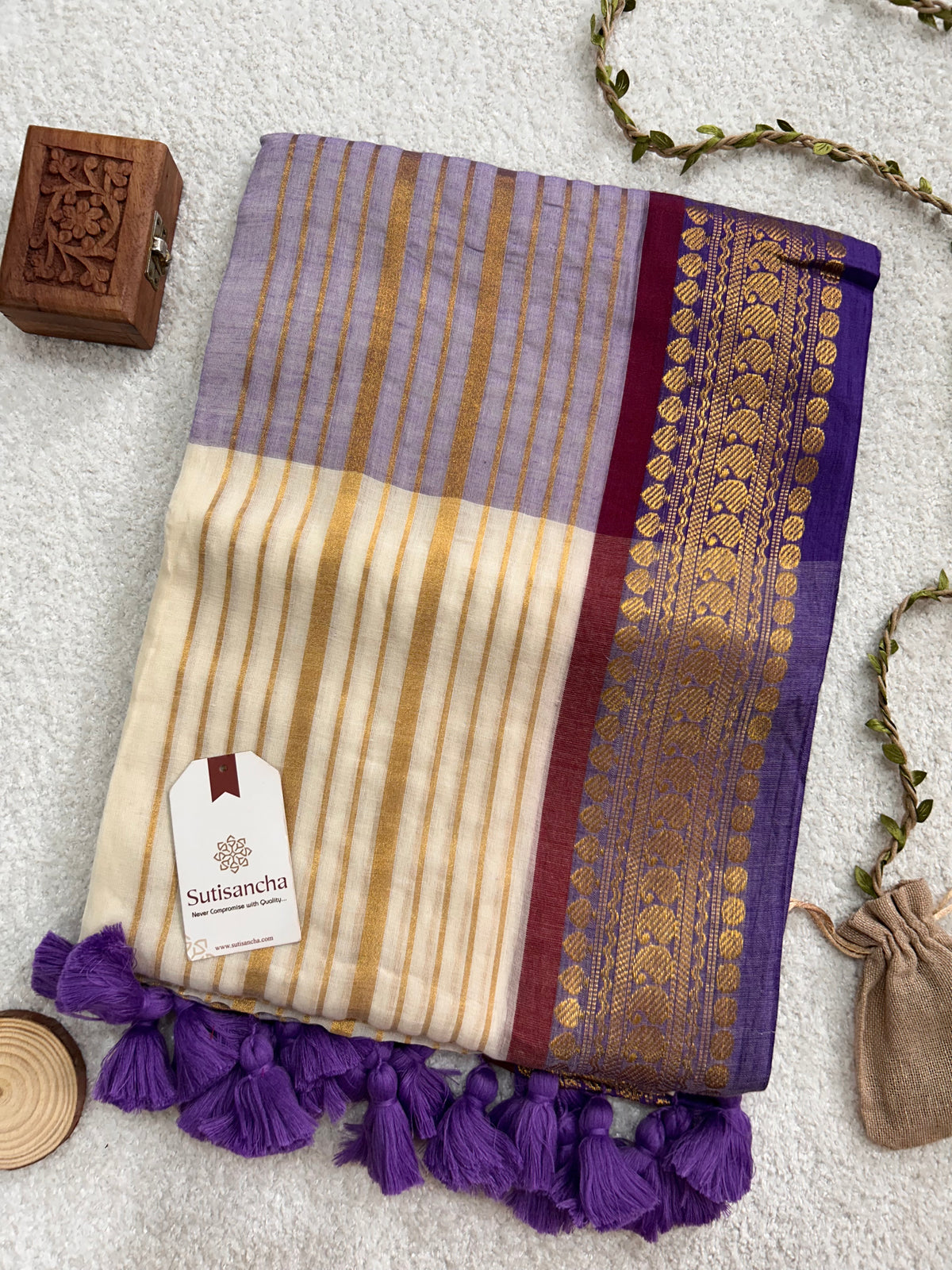 Mulaya Golden Rhythm Pure Mul Cotton Saree with Ornate Zari Borde