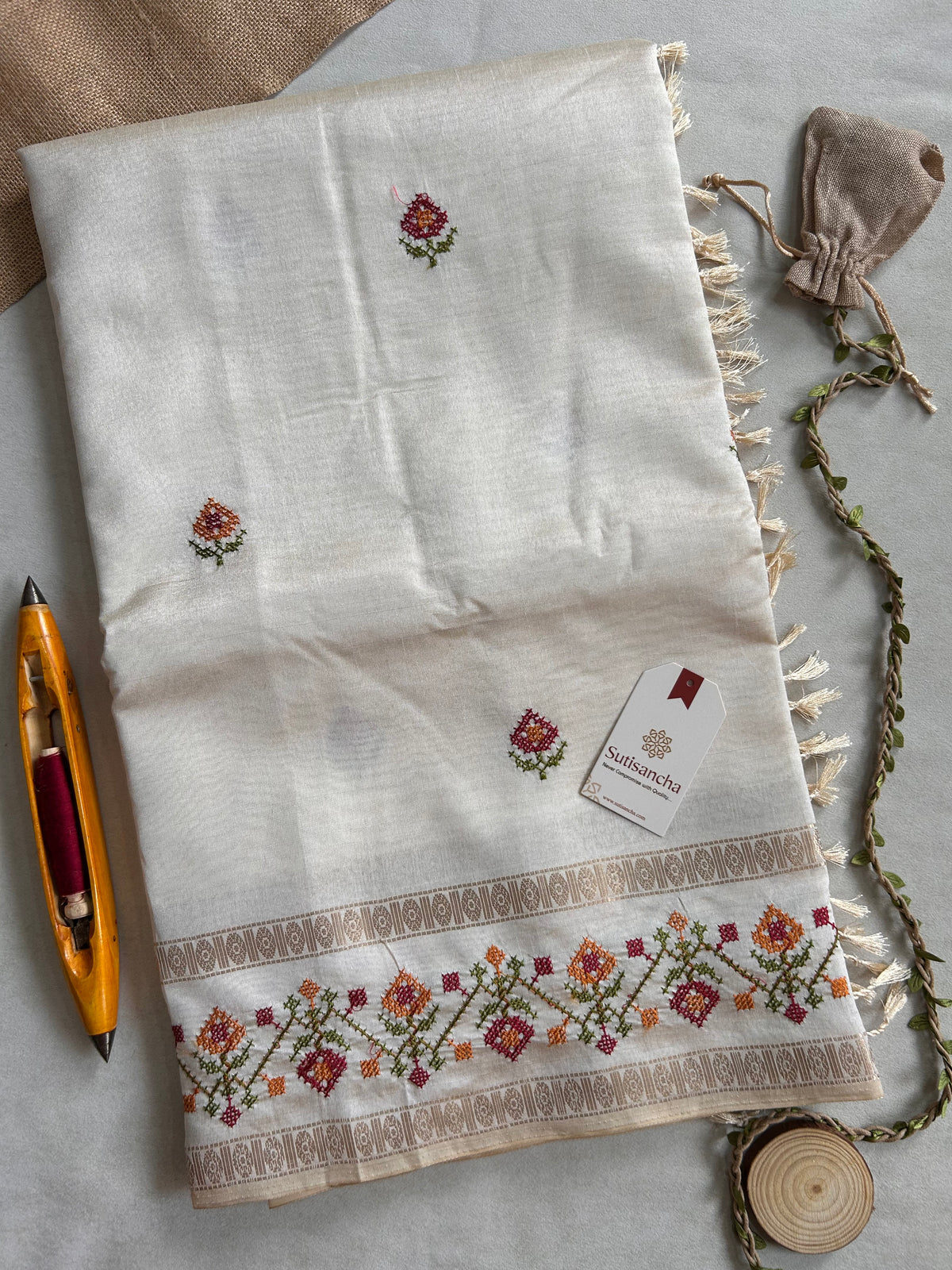 Evara Floral Vine Tussar Cotton Saree with Heritage Border