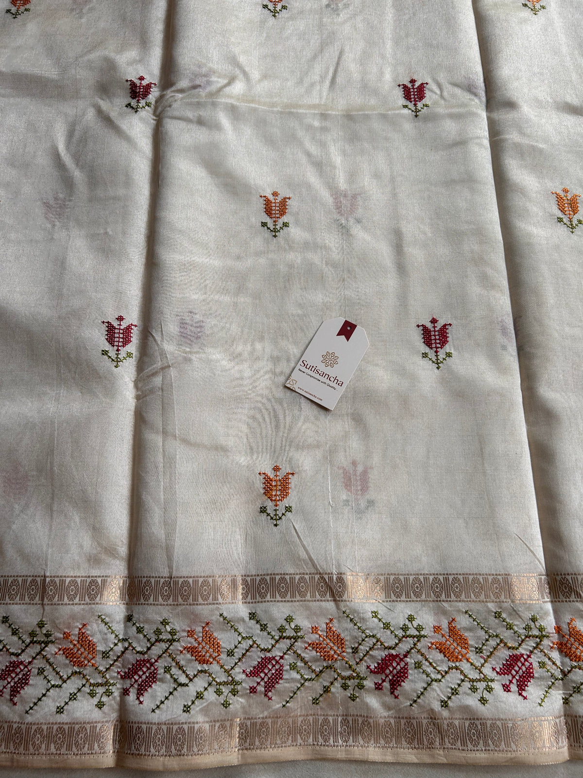 Evara Floral Vine Tussar Cotton Saree with Heritage Border