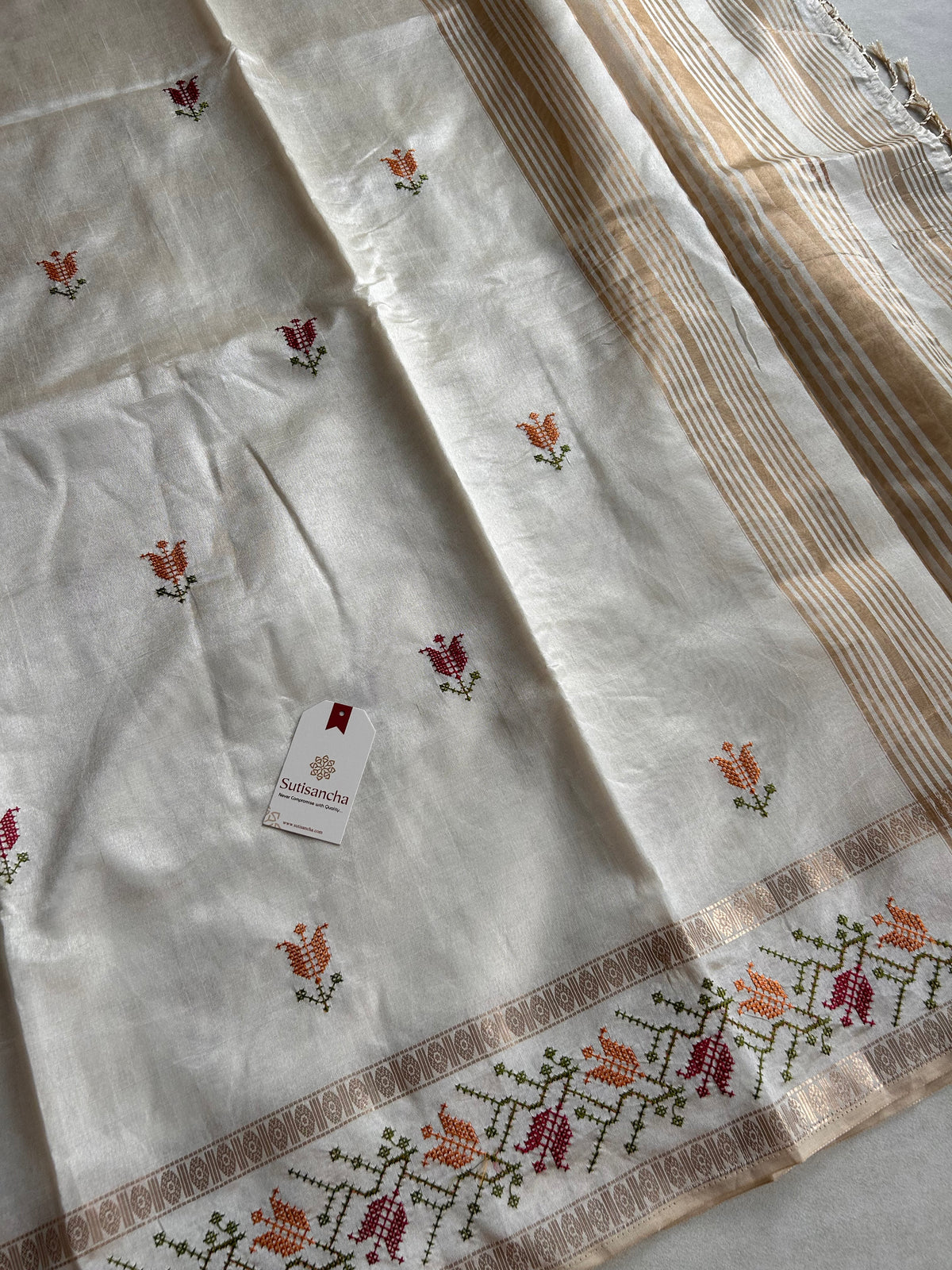 Evara Floral Vine Tussar Cotton Saree with Heritage Border