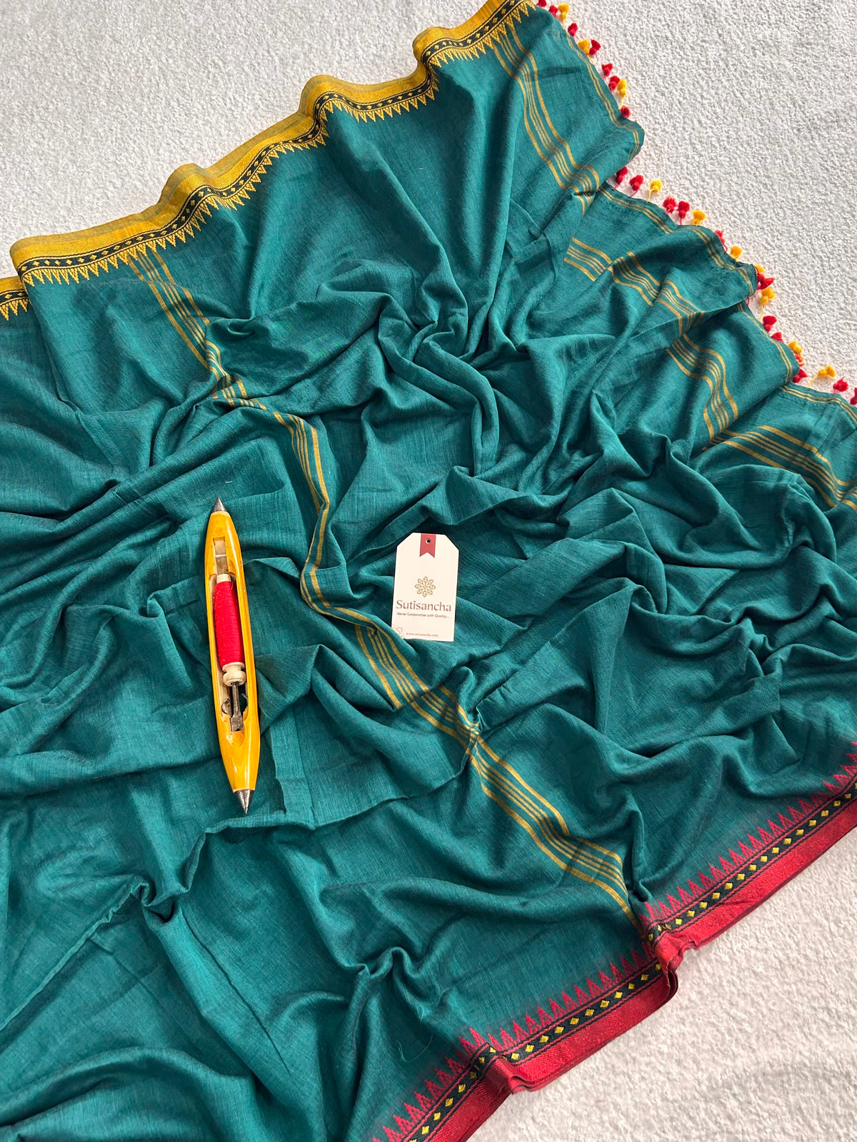 Ruhika Heritage Border Pure Mul Cotton Handloom Saree