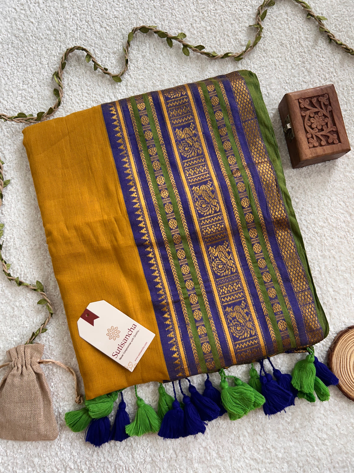 Mulaya Heritage Ornamental Zari Border Pure Mul Cotton Saree