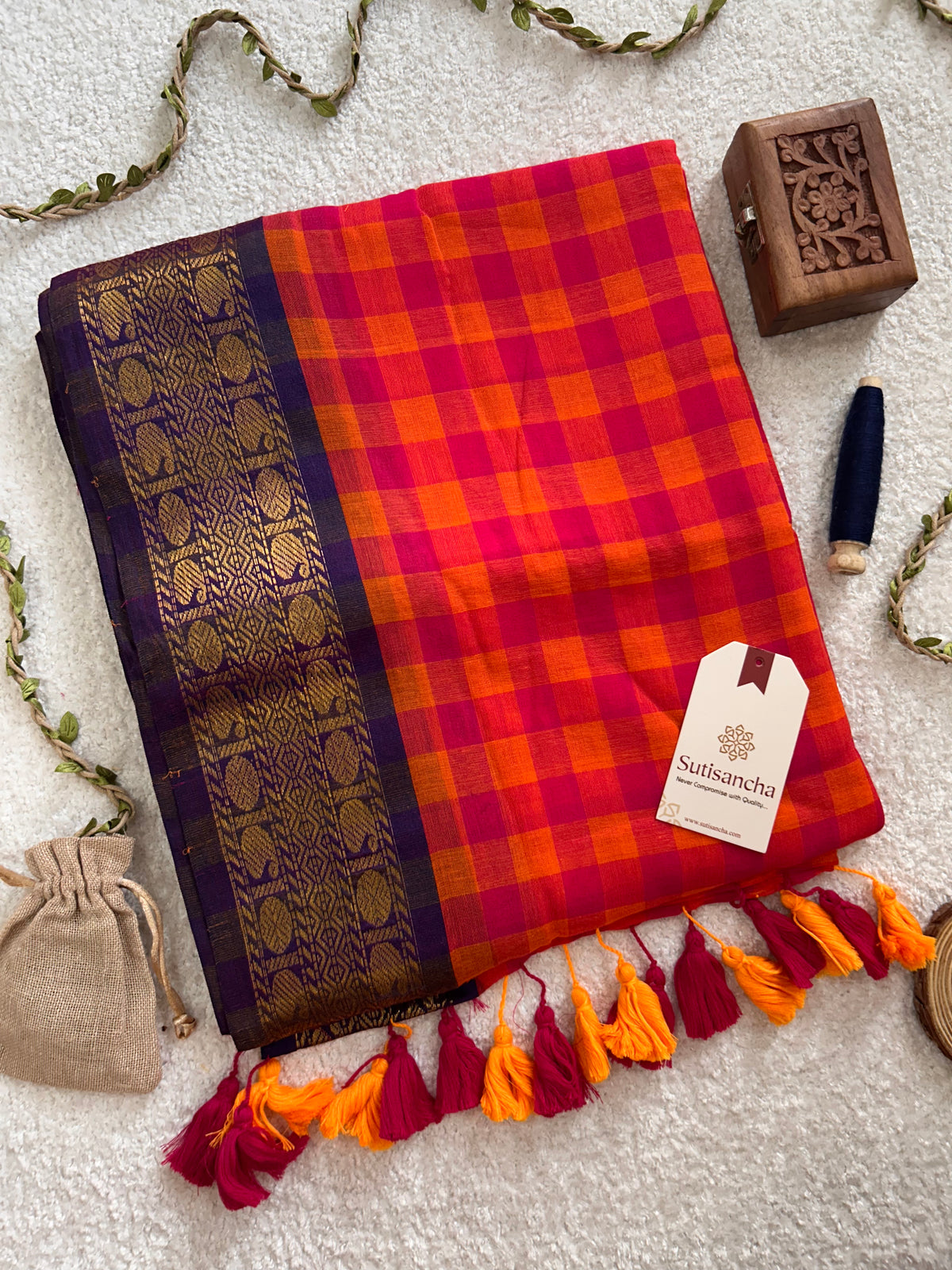 Mulaya Heritage Checks Woven Zari Border Pure Mul Cotton Saree