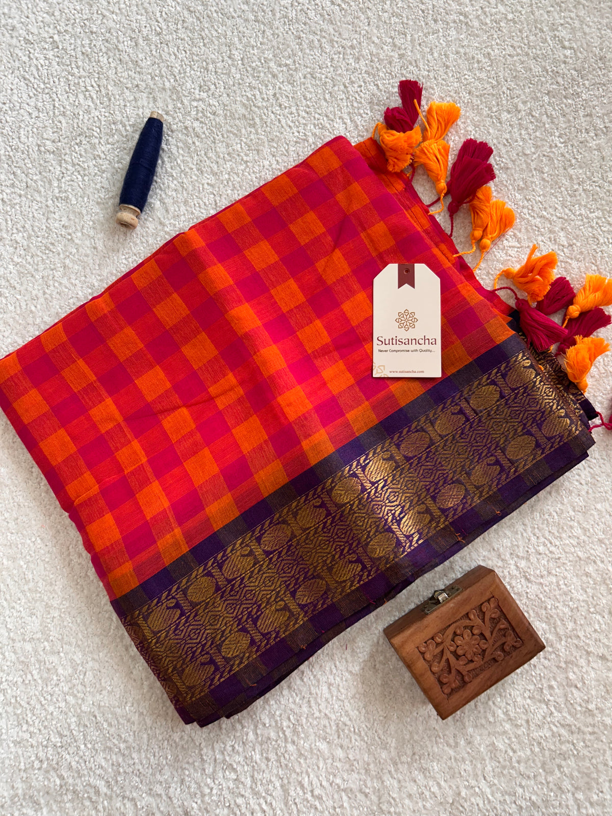 Mulaya Heritage Checks Woven Zari Border Pure Mul Cotton Saree