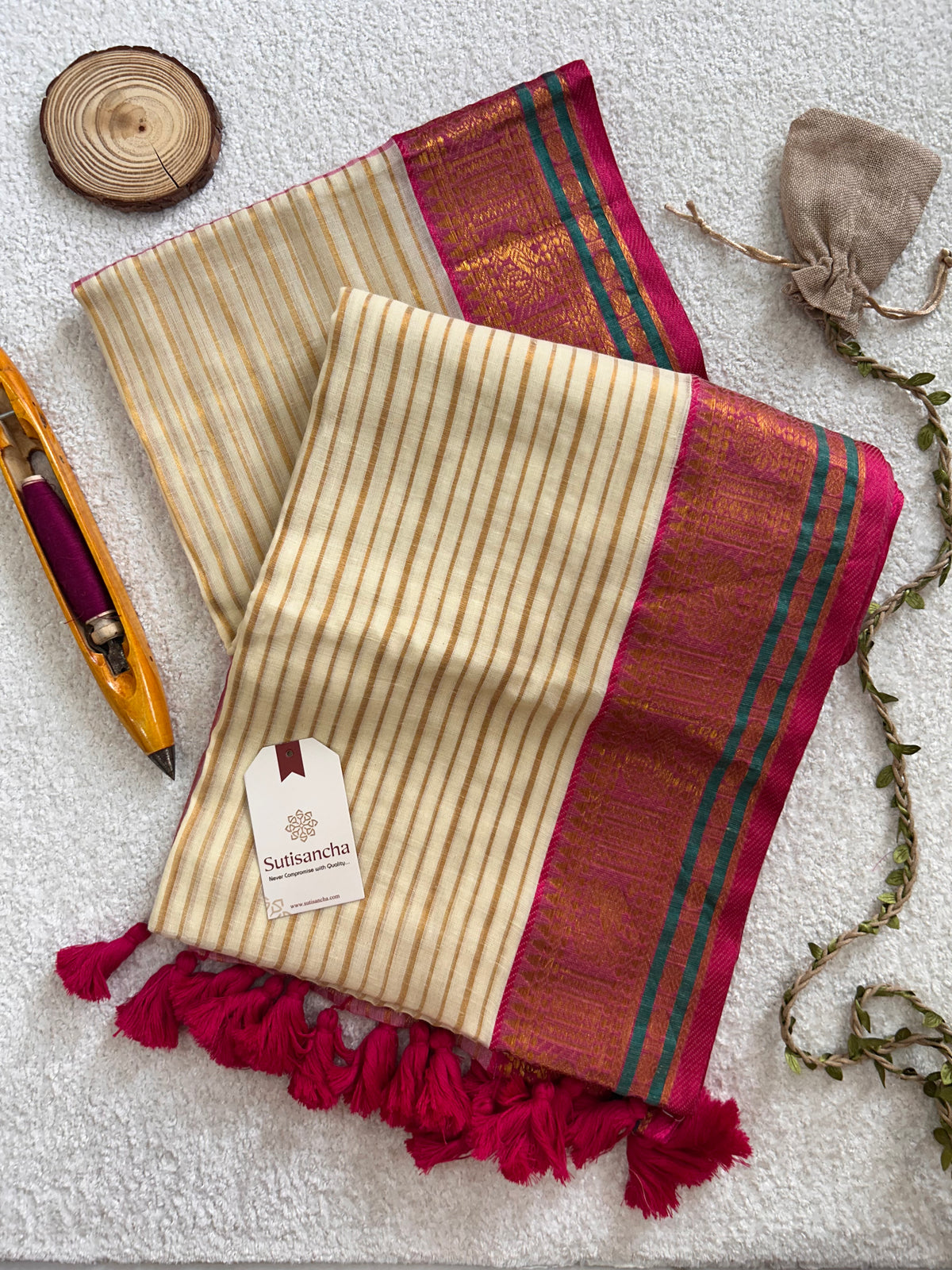 Mulaya Linear Zari Stripes Heritage Border Pure Mul Cotton Saree