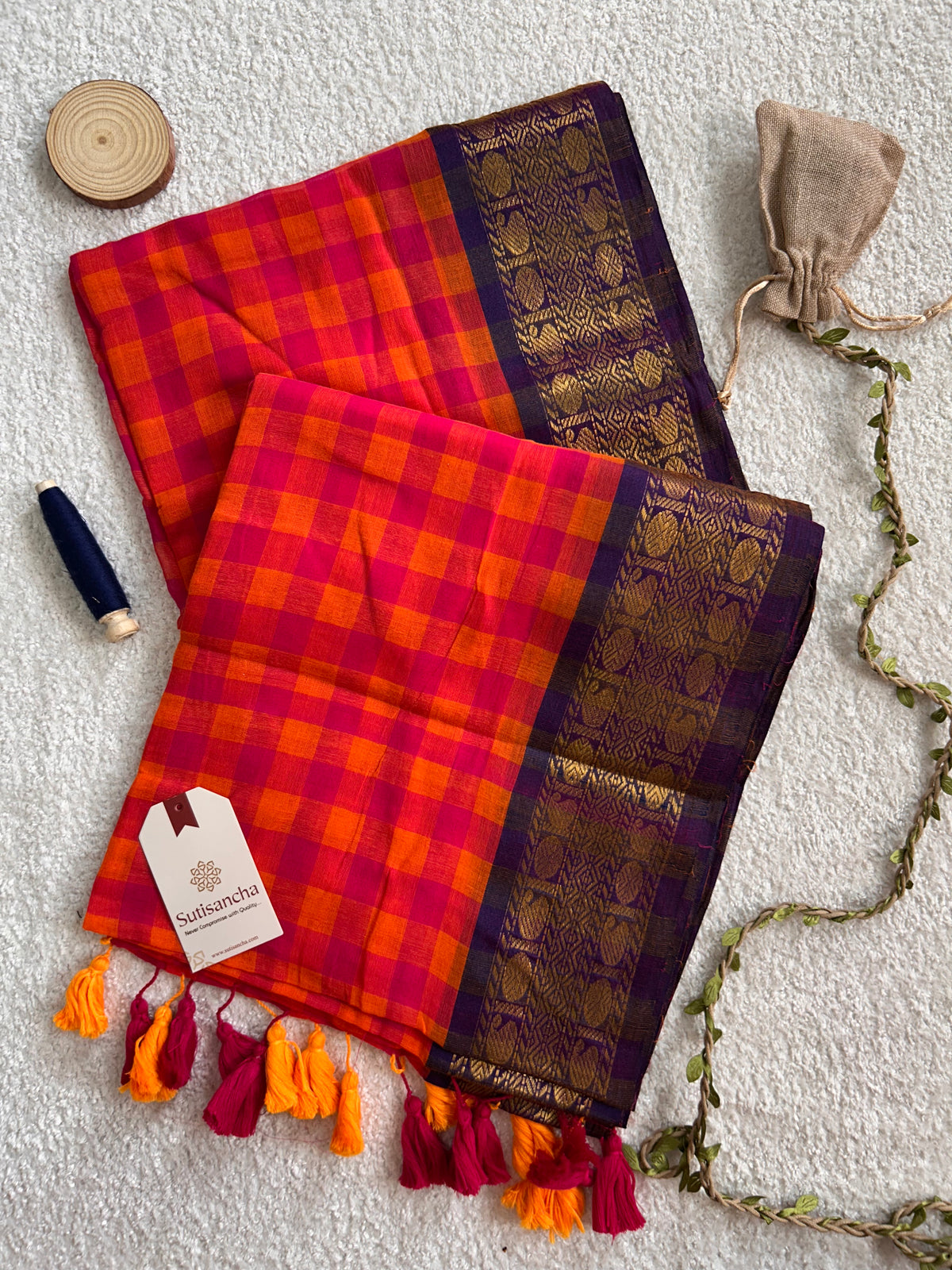 Mulaya Heritage Checks Woven Zari Border Pure Mul Cotton Saree
