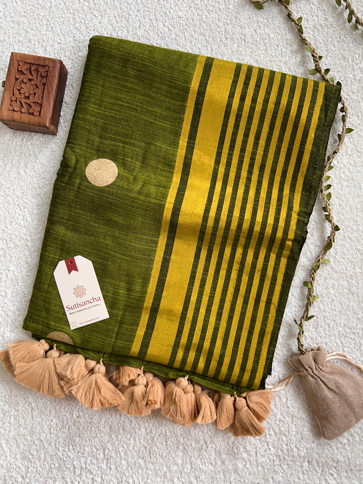 Kumud Zari Polka Multi Line Border Pure Mul Cotton Saree