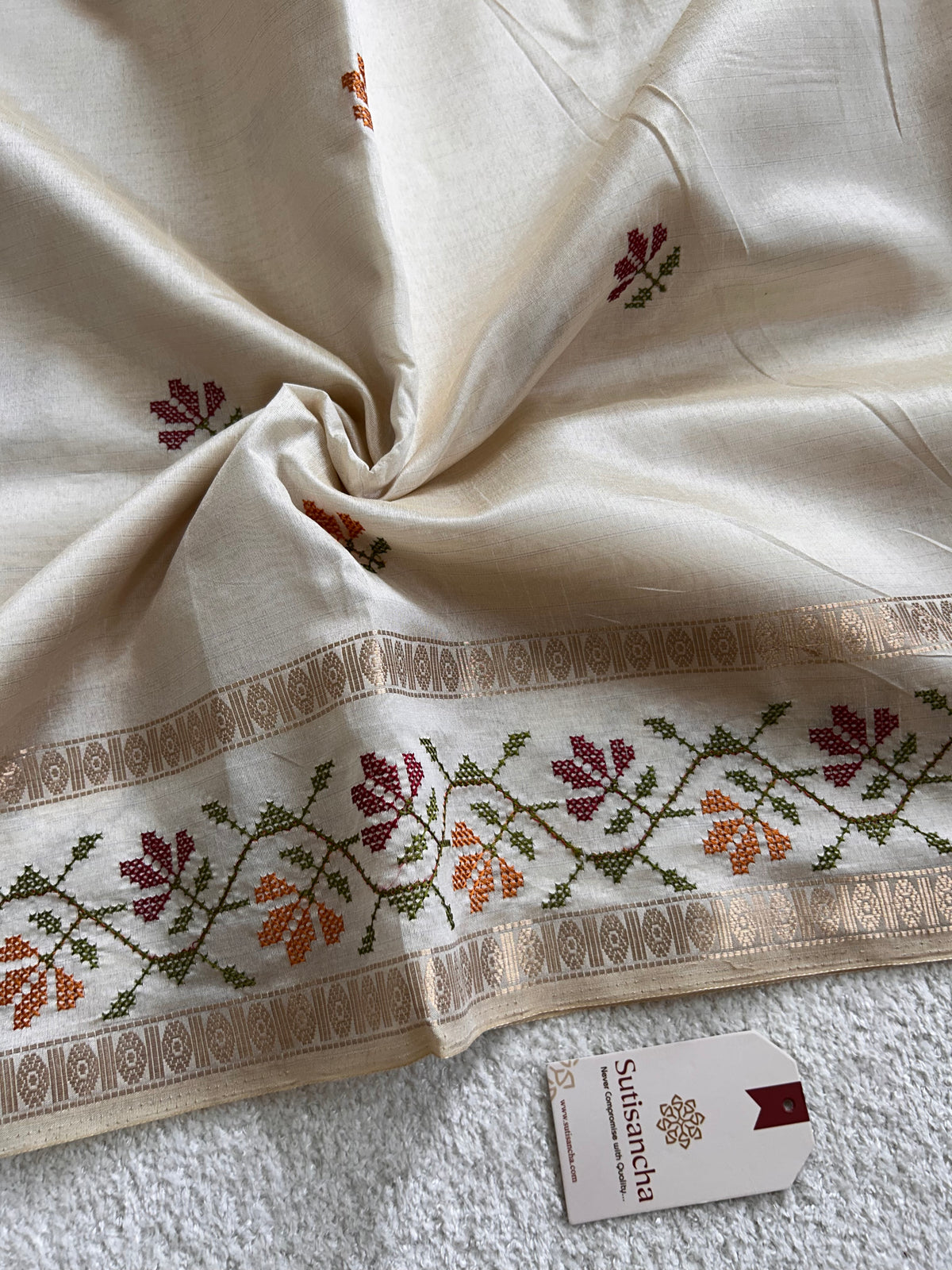 Evara Floral Vine Tussar Cotton Saree with Heritage Border