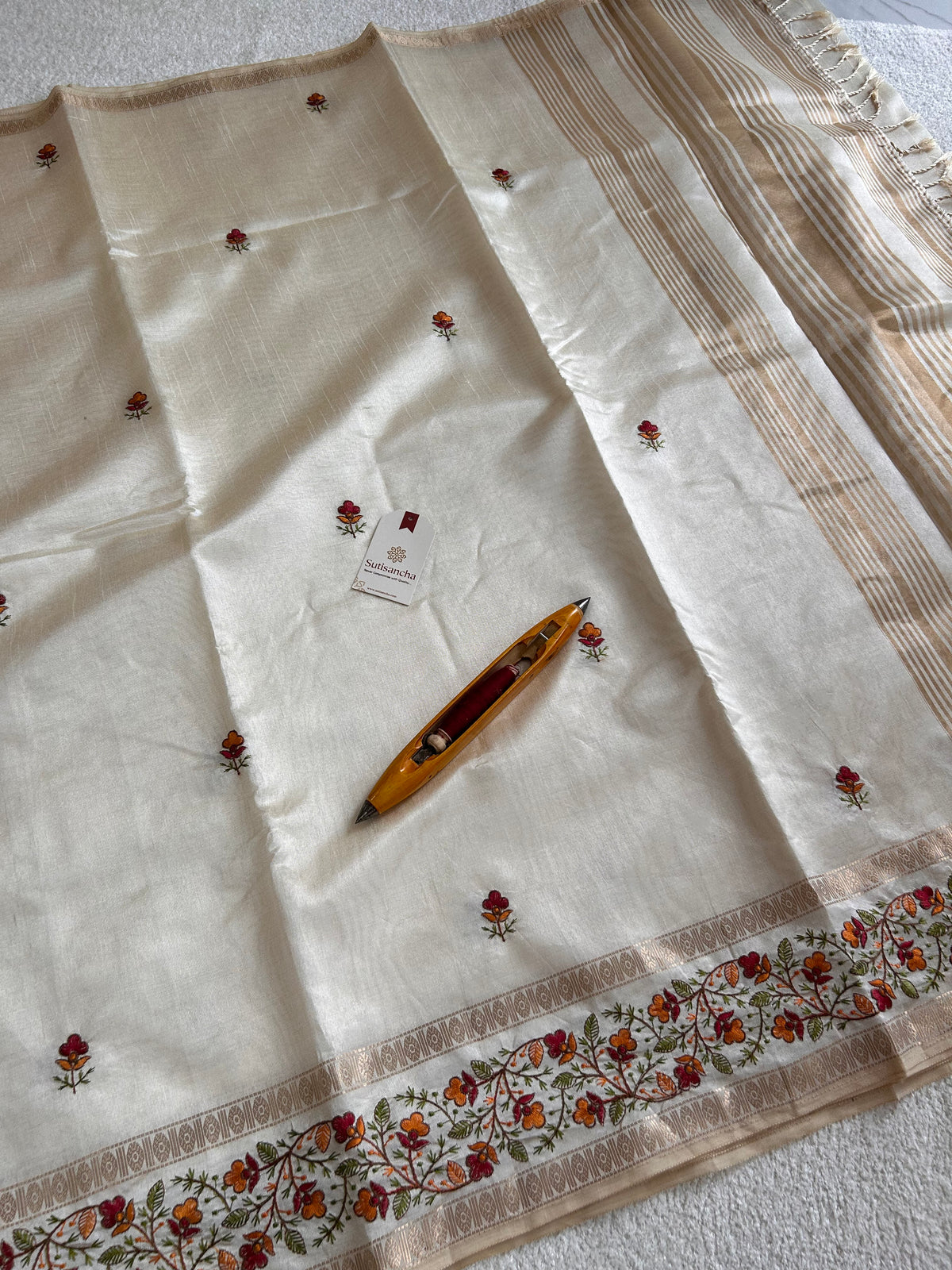 Evara Floral Vine Tussar Cotton Saree with Heritage Border