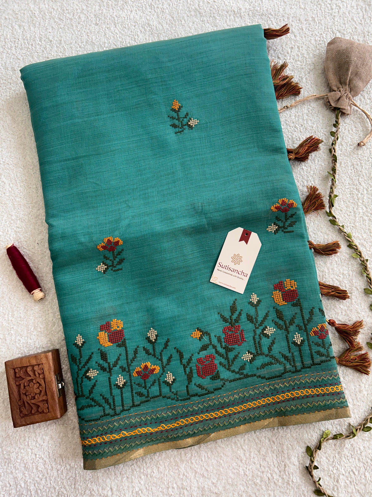 Kusuma Floral Garden Border Classic Cotton Saree