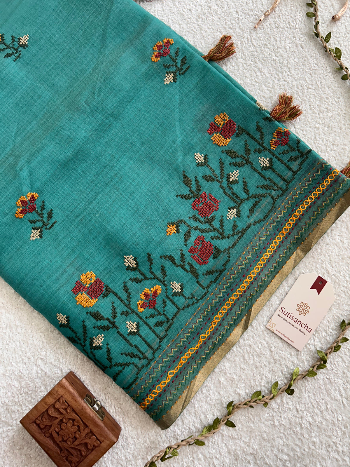 Kusuma Floral Garden Border Classic Cotton Saree
