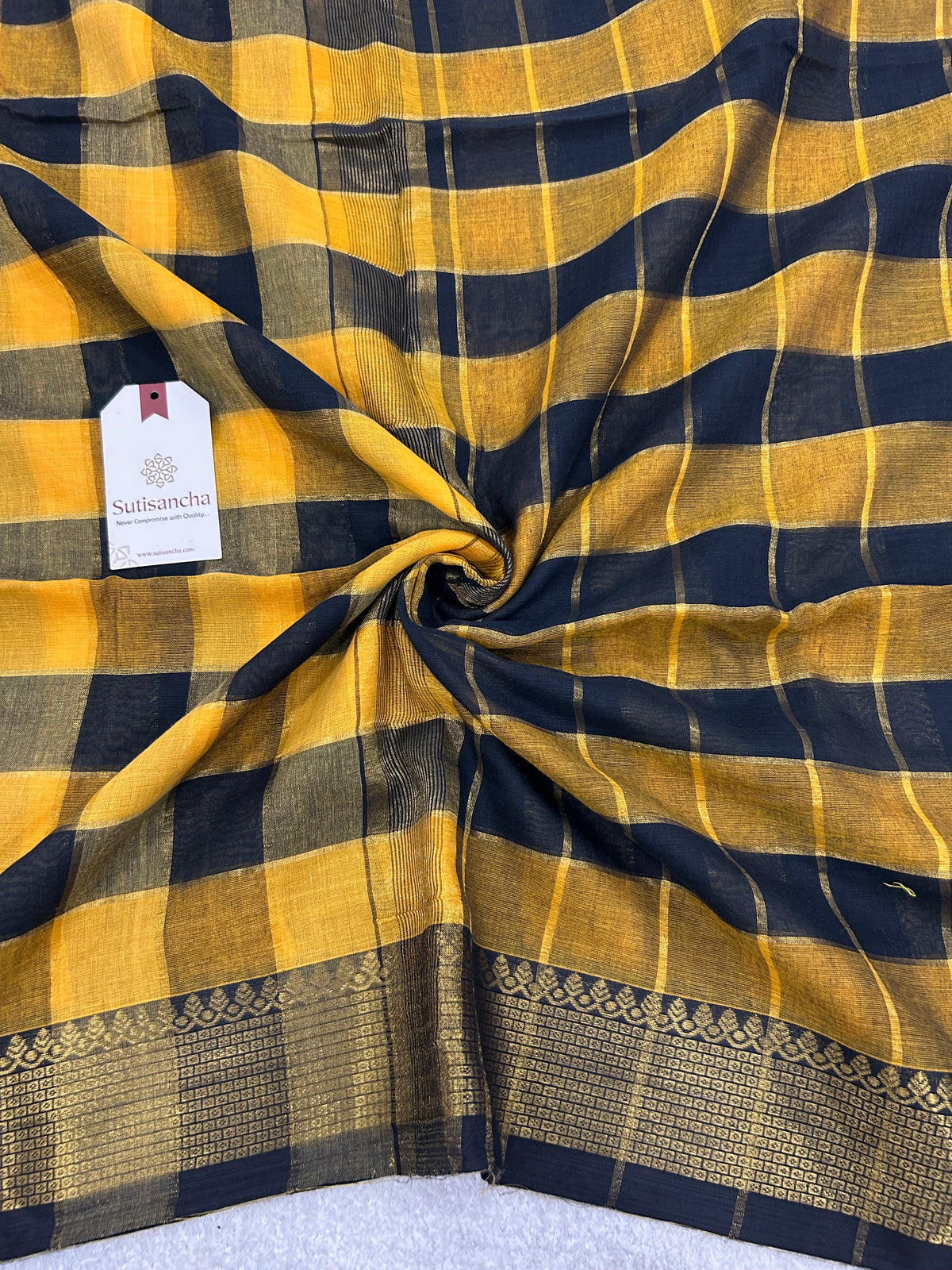 Charvi Heritage Check Zari Border Pure Mul Cotton Saree