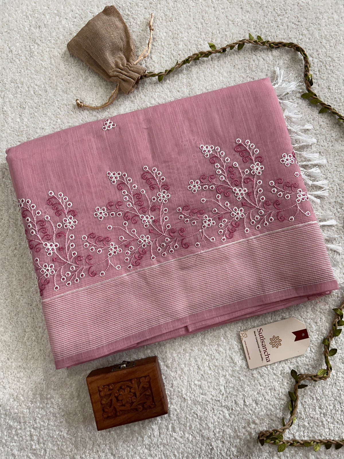 Nivara Botanical Vine Border Floral Detail Cotton Saree