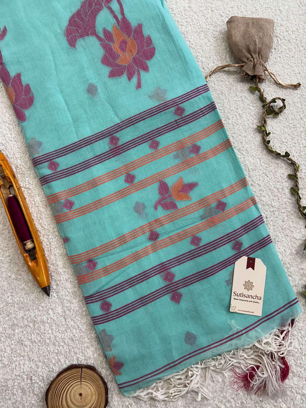 Lotus Linear Stripe Classic Pure Mul Cotton Saree