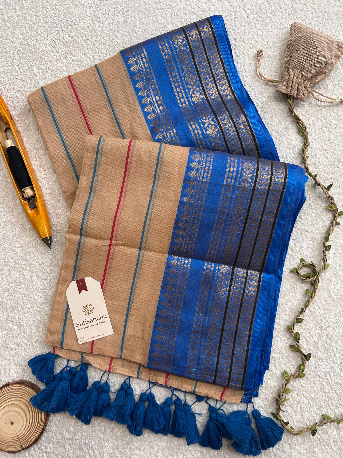 Mulaya Heritage Linear Border Pure Mul Cotton Saree