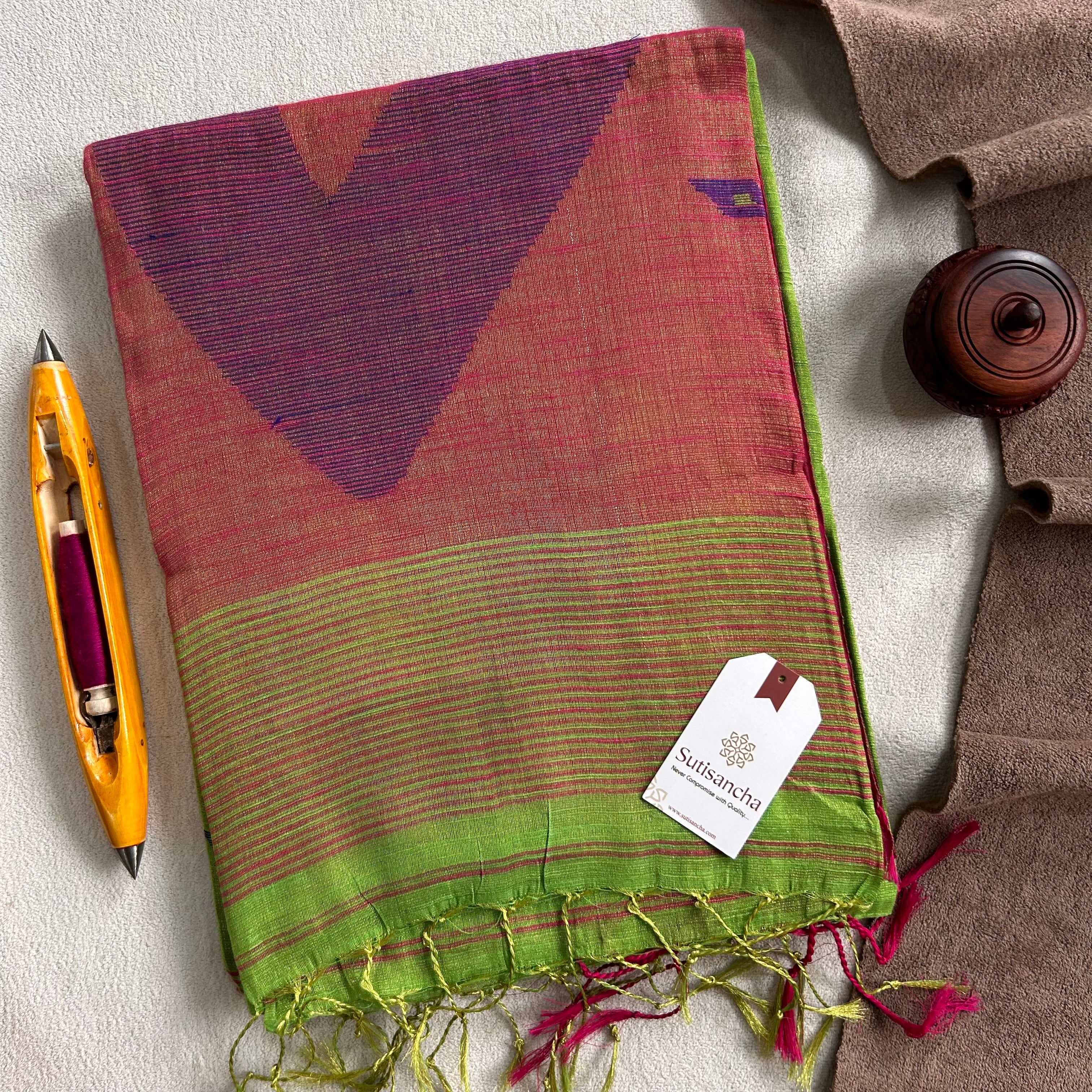 Sutisancha Jamdani Tissue Weave Saree