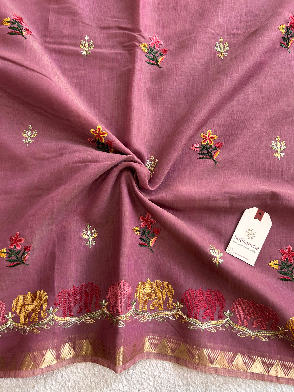 Traditional Decorative Border Classic Cotton Saree