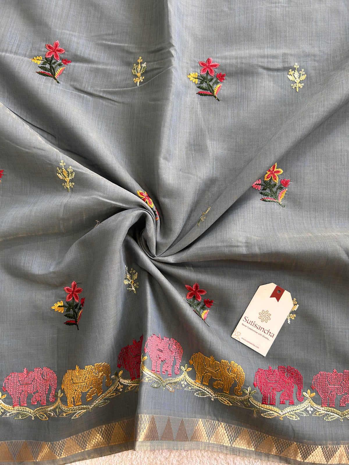 Traditional Decorative Border Classic Cotton Saree