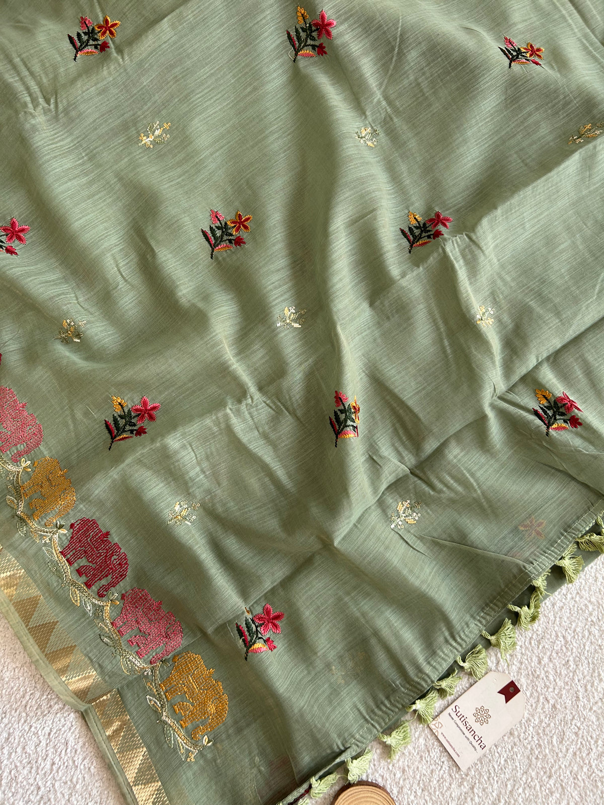 Traditional Decorative Border Classic Cotton Saree