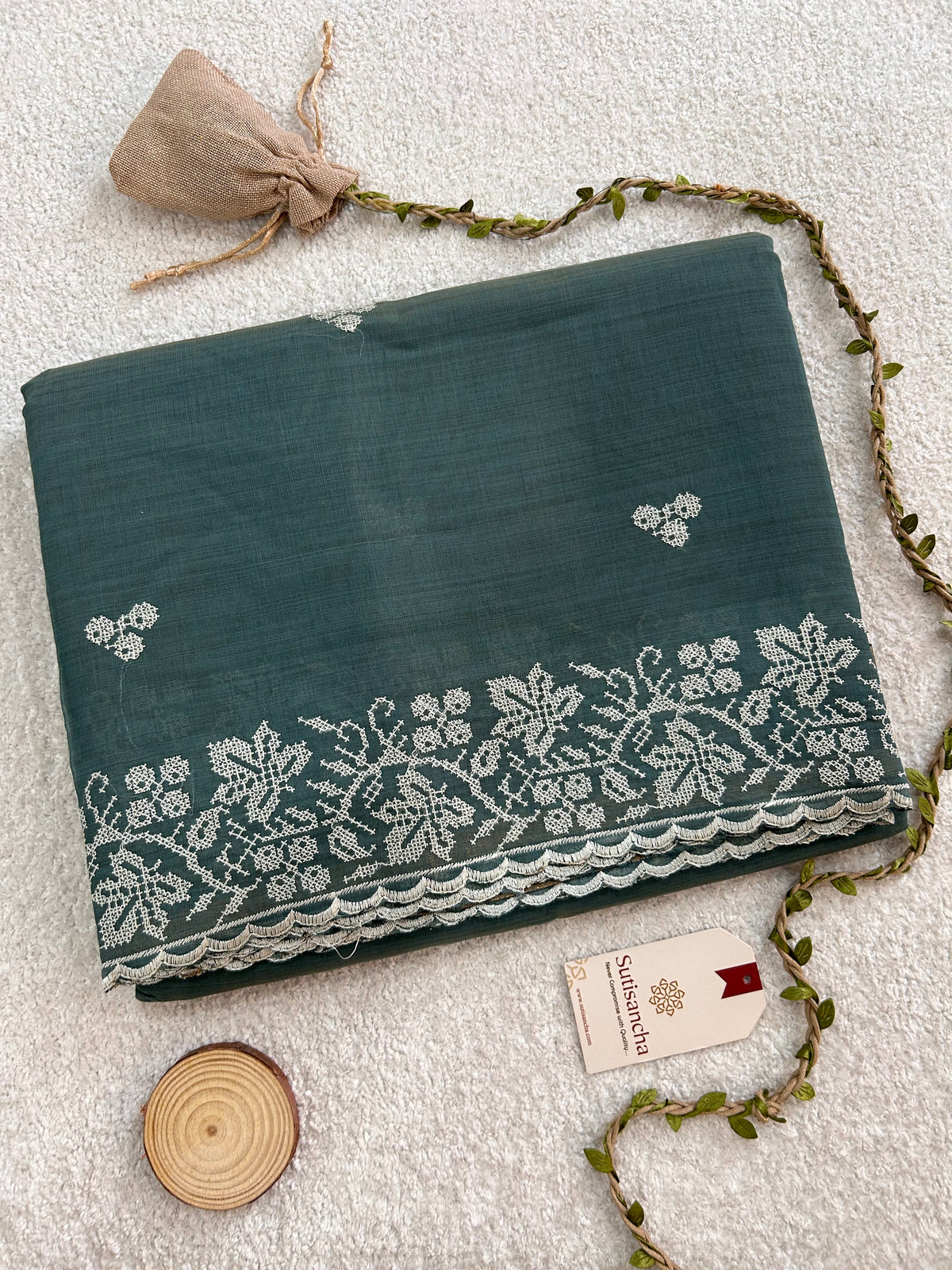 Floral Garden Border Classic Cotton Saree