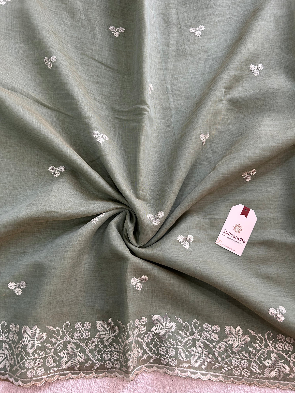 Floral Garden Border Classic Cotton Saree