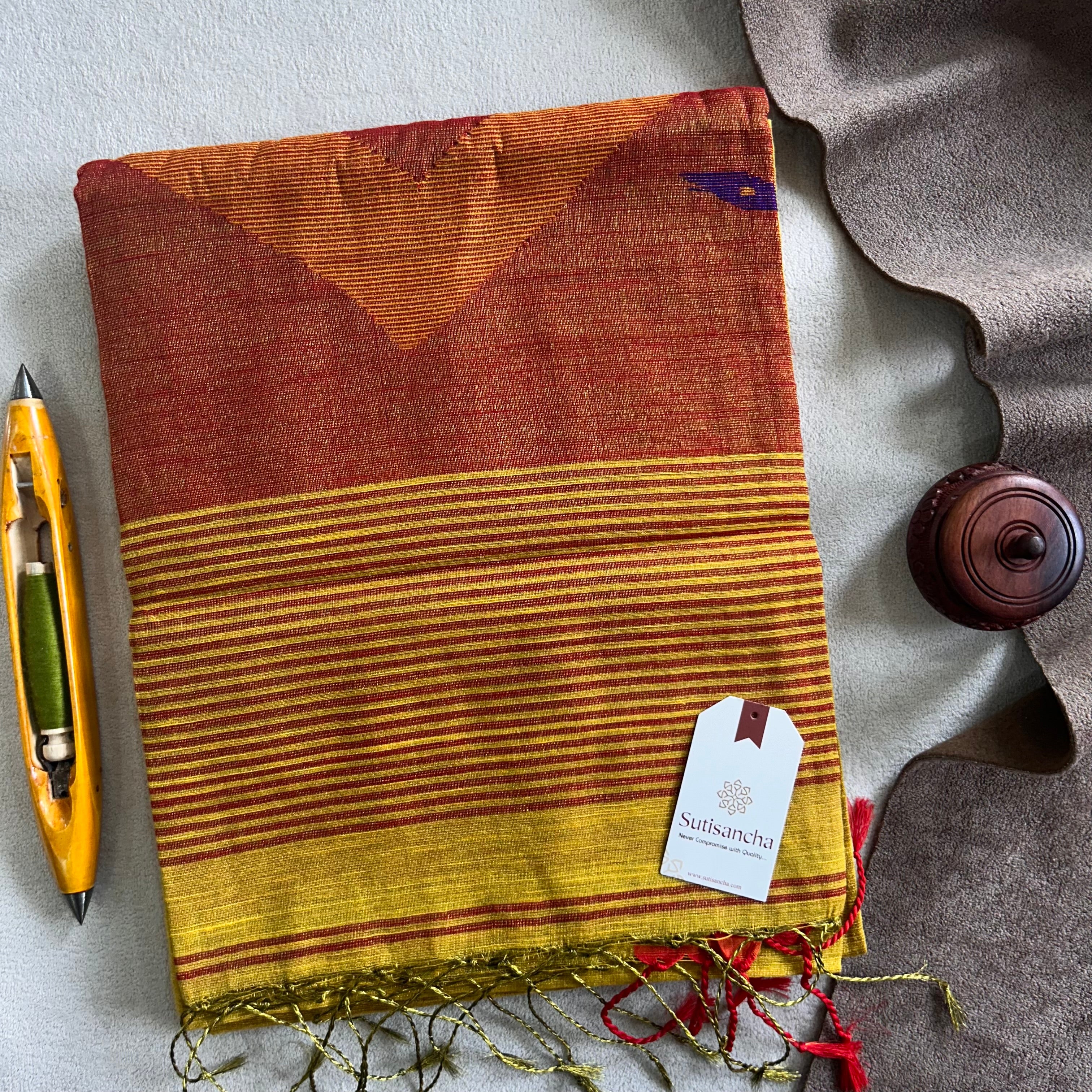 Sutisancha Jamdani Tissue Weave Saree