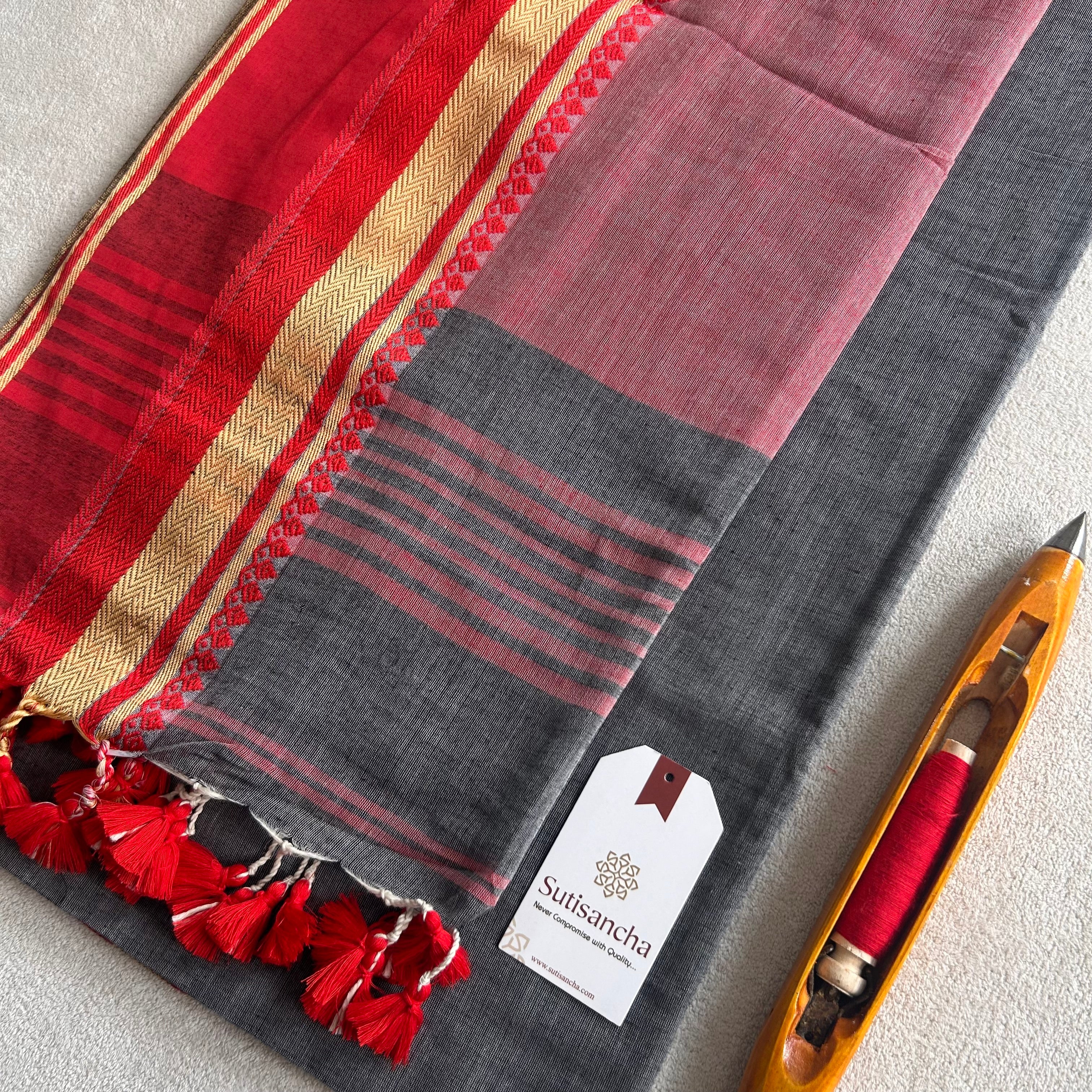 Sutisancha Handwoven Bliss Bengal Cotton Saree