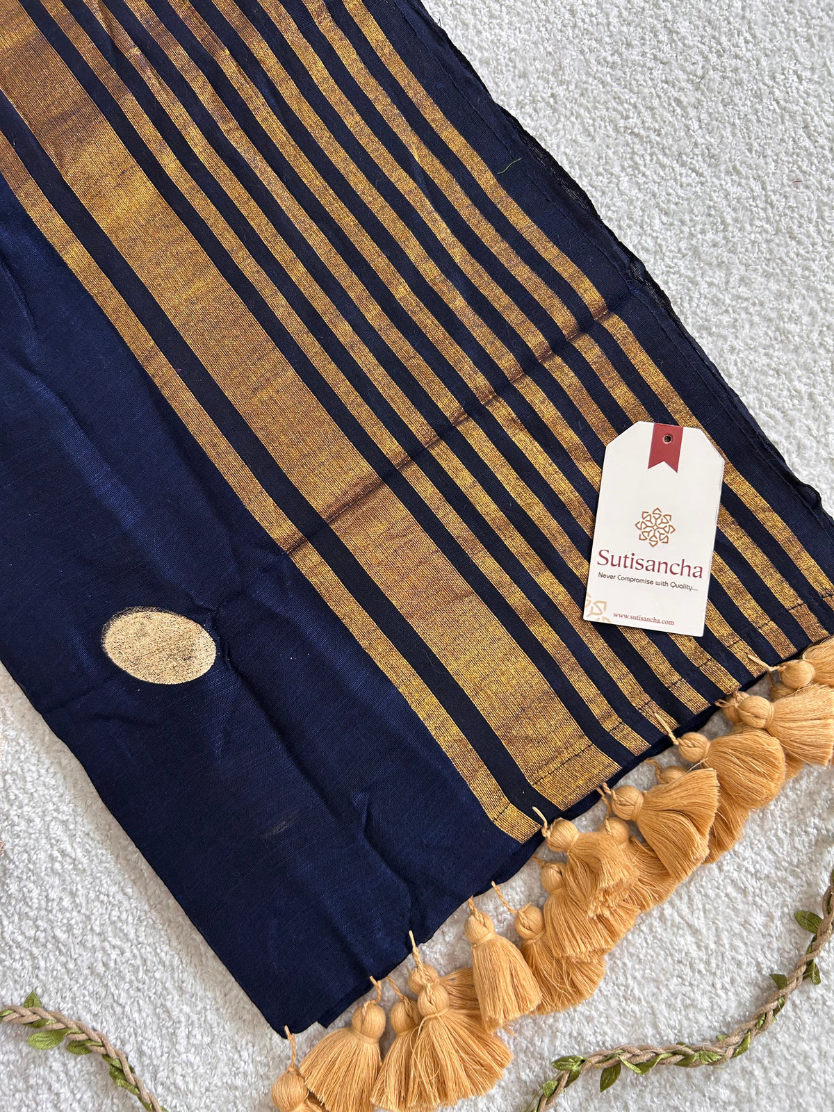Kumud Zari Polka Multi Line Border Pure Mul Cotton Saree