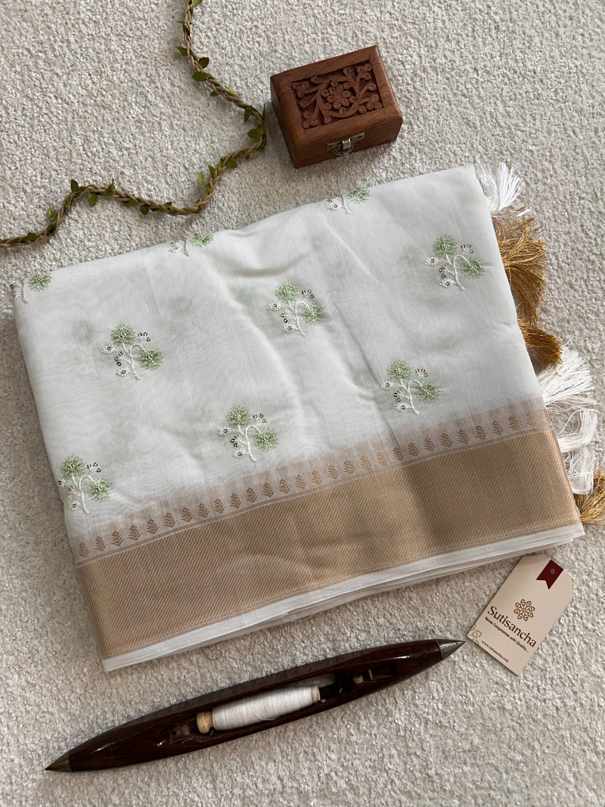 White Floral Thread Work Pure Cotton Saree