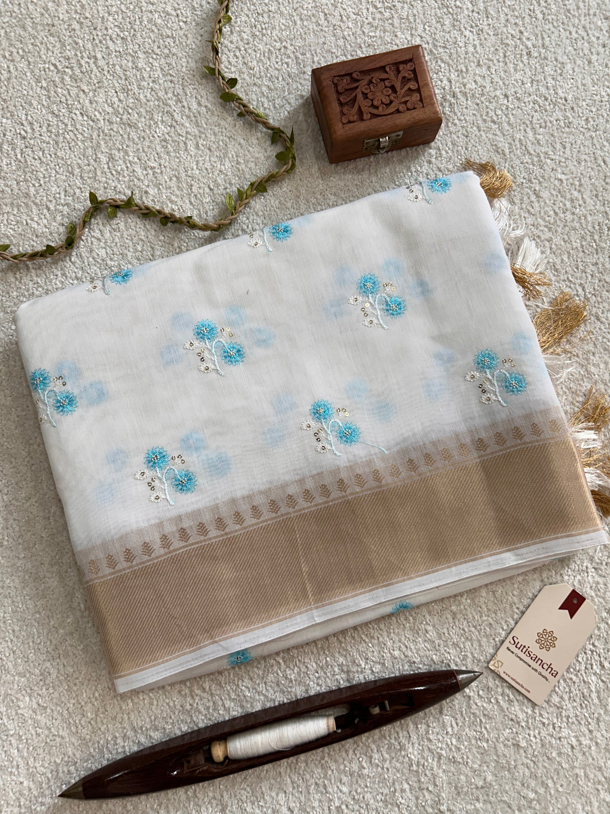 White Floral Thread Work Pure Cotton Saree