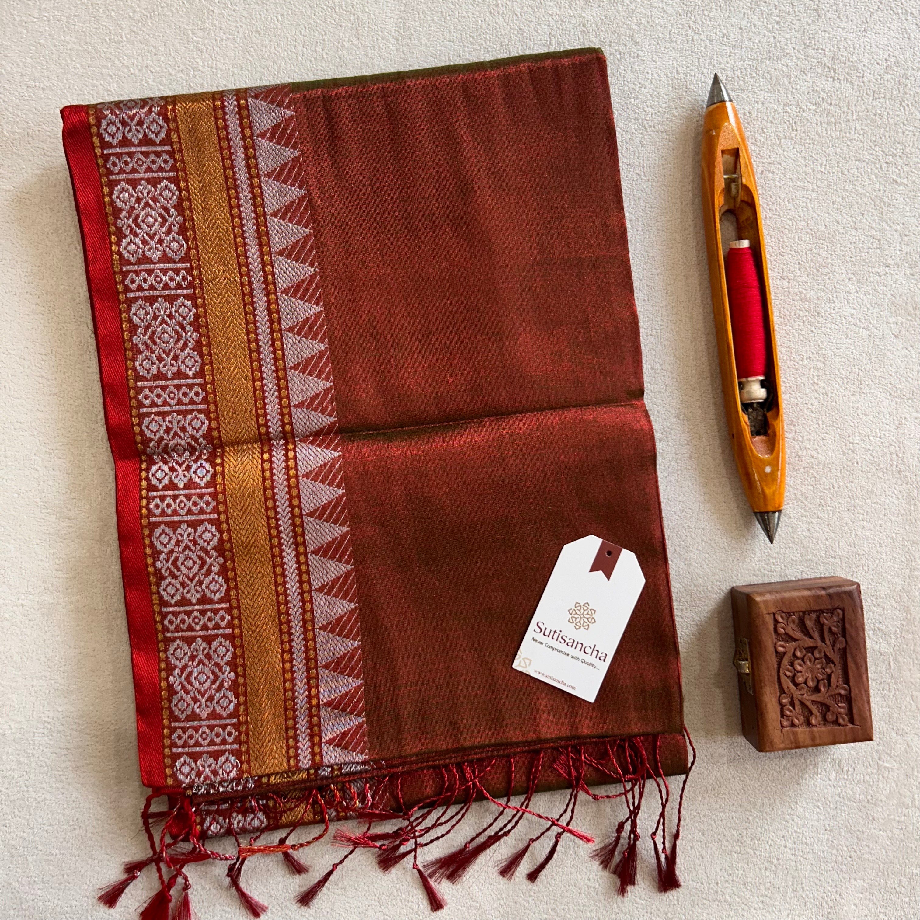 Artisan’s Touch: Dualtone red Handloom Tissue Cotton Saree