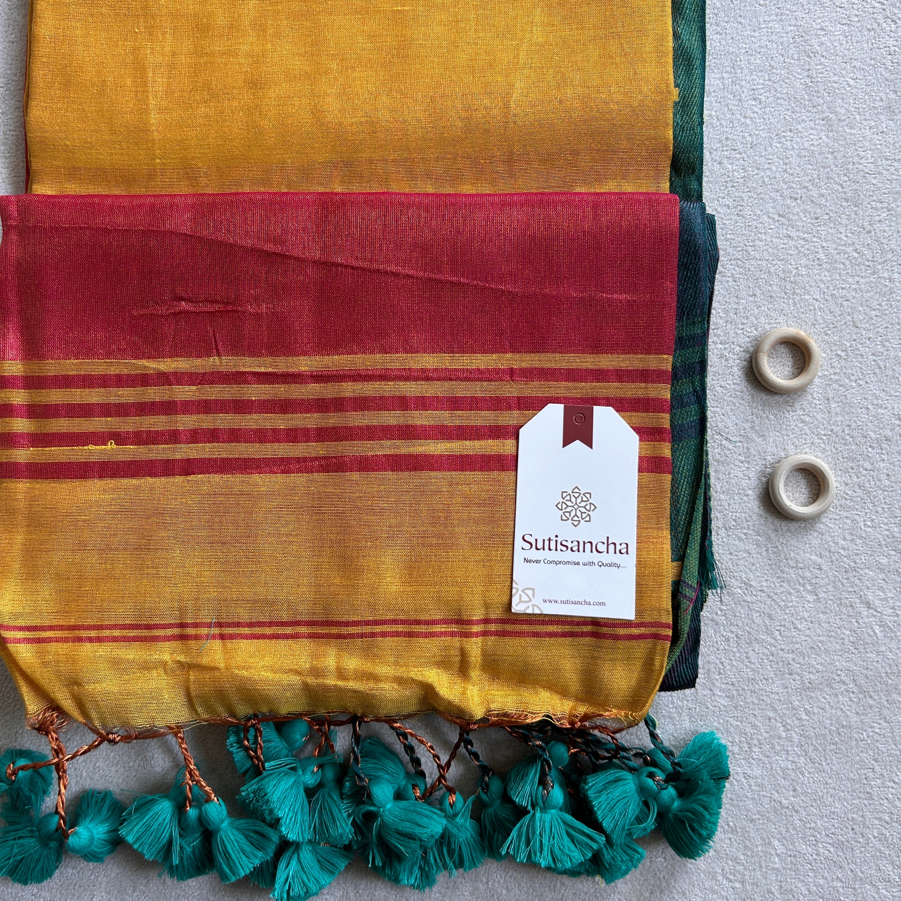 Sutisancha Handloom Tissue Weave Saree