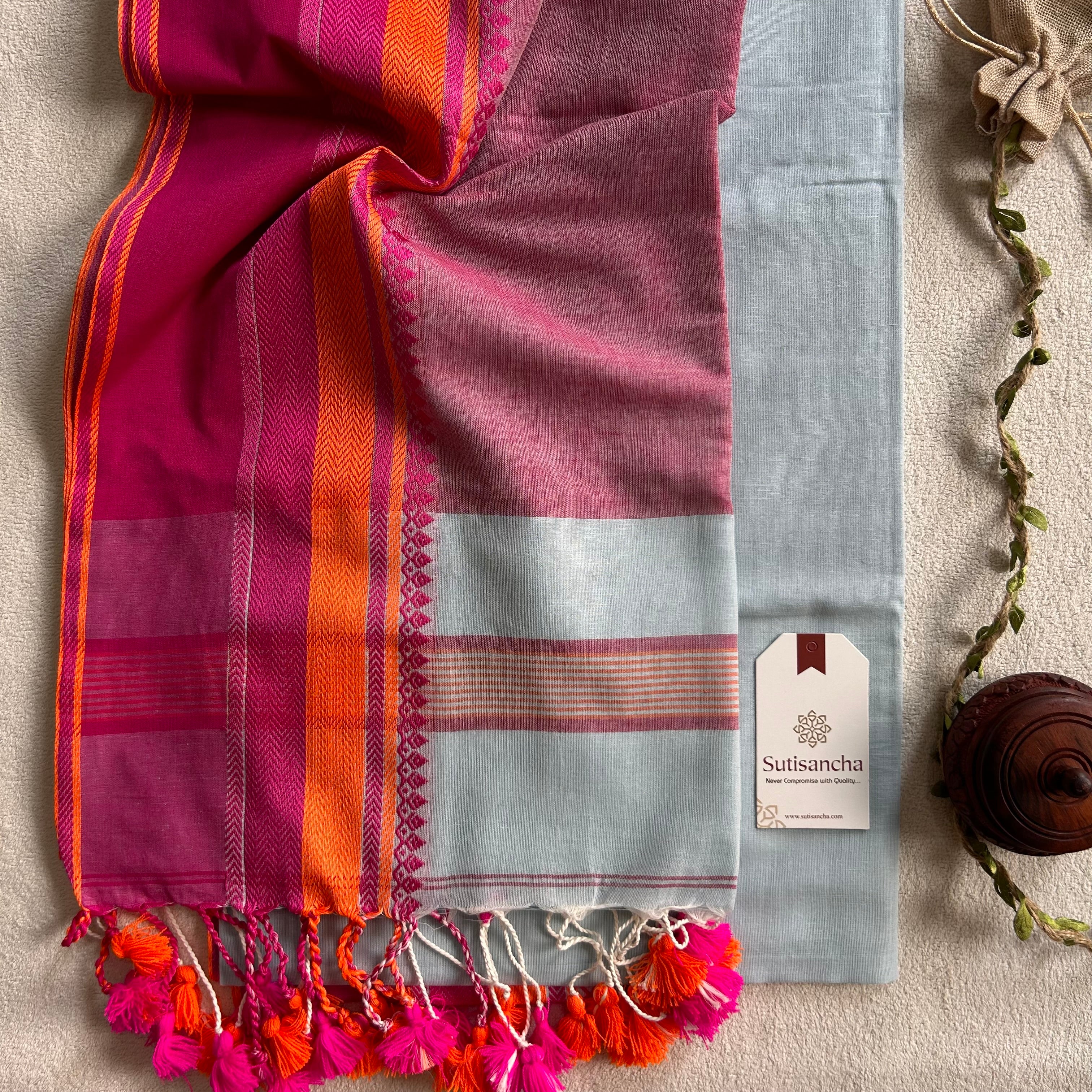 Sutisancha Handwoven Bliss Bengal Cotton Saree