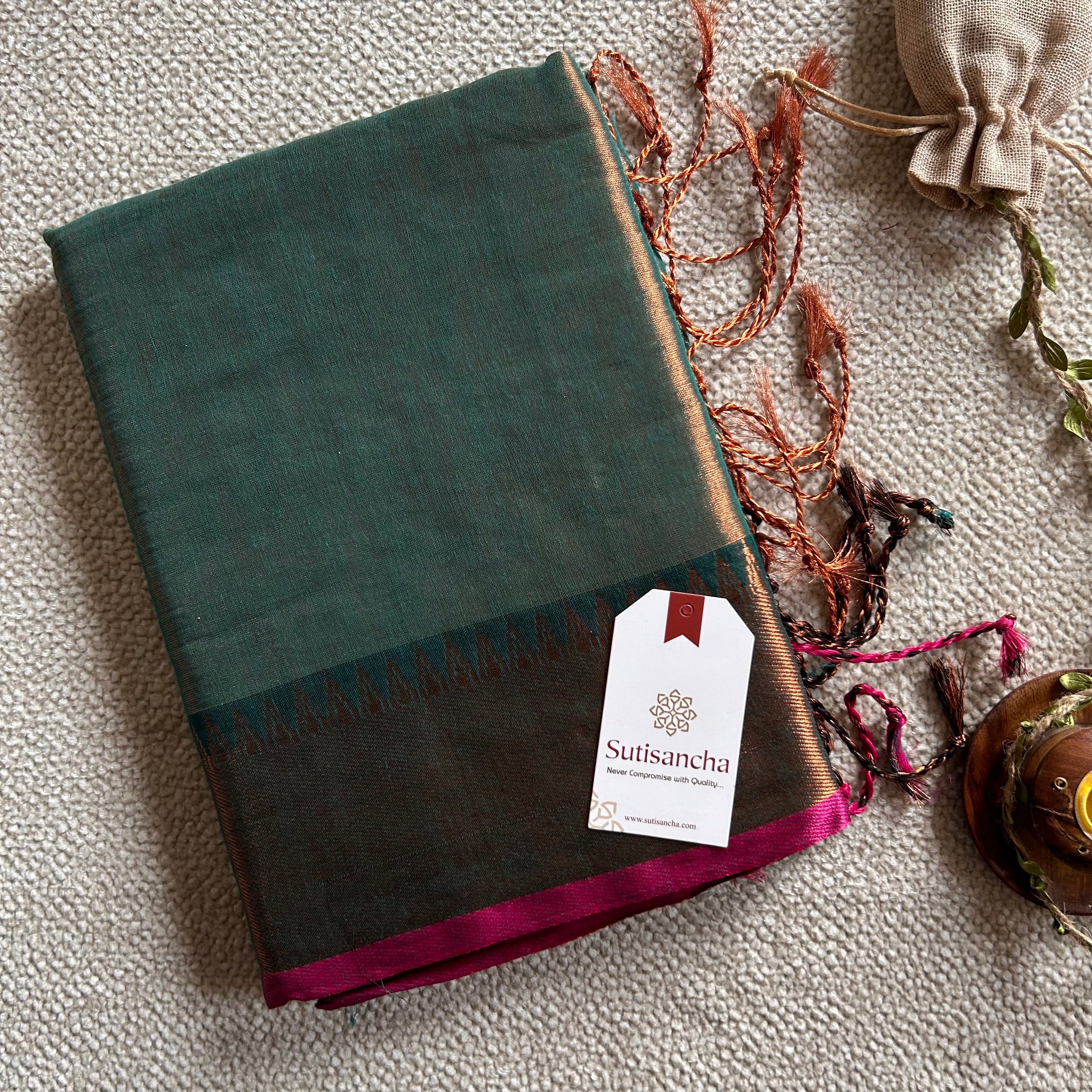 Sutisancha Rama Green Handloom Tissue Saree