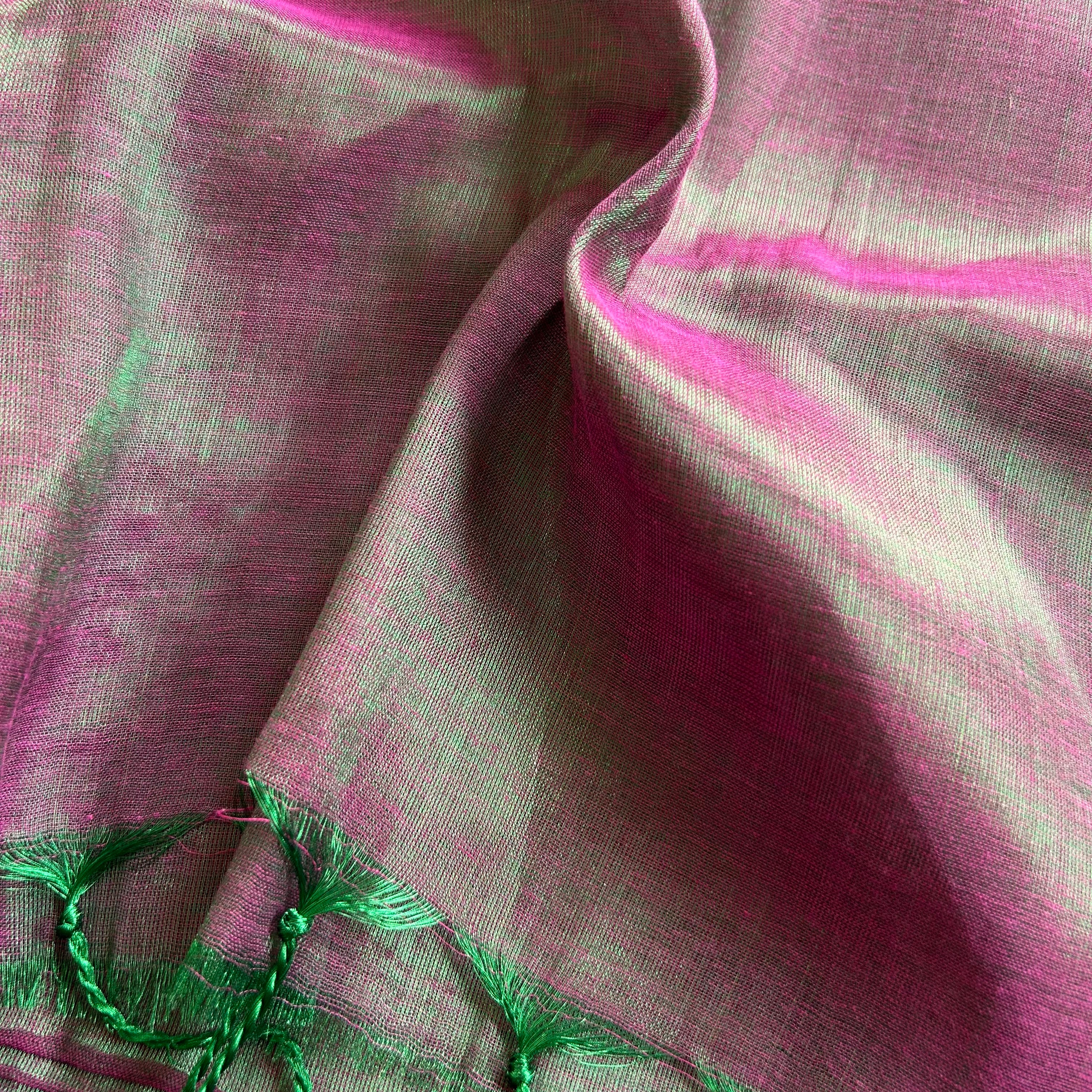 Sutisancha Onion pink Handloom Tissue Saree