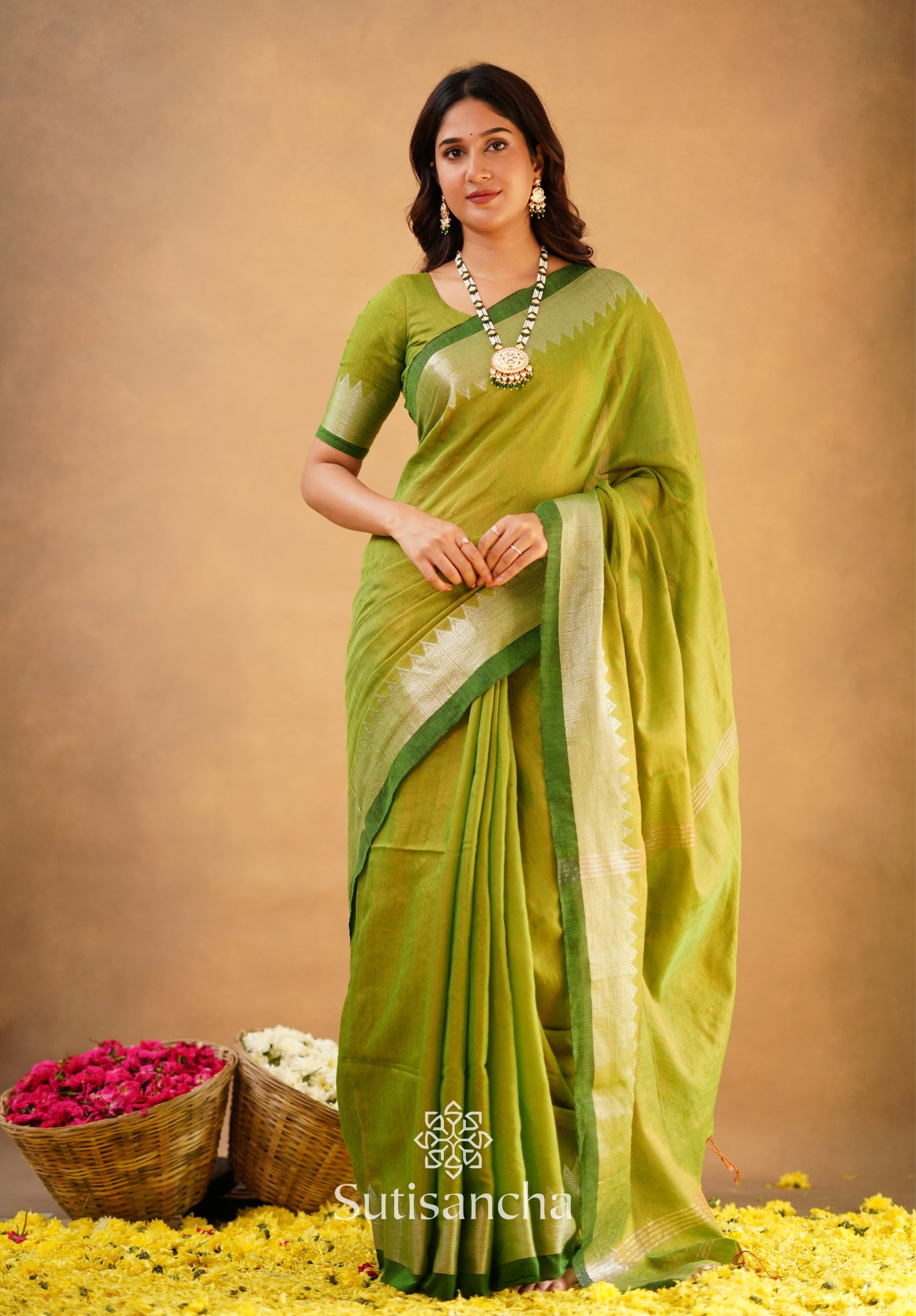 Sutisancha Parrot Handloom Designer Tissue Saree