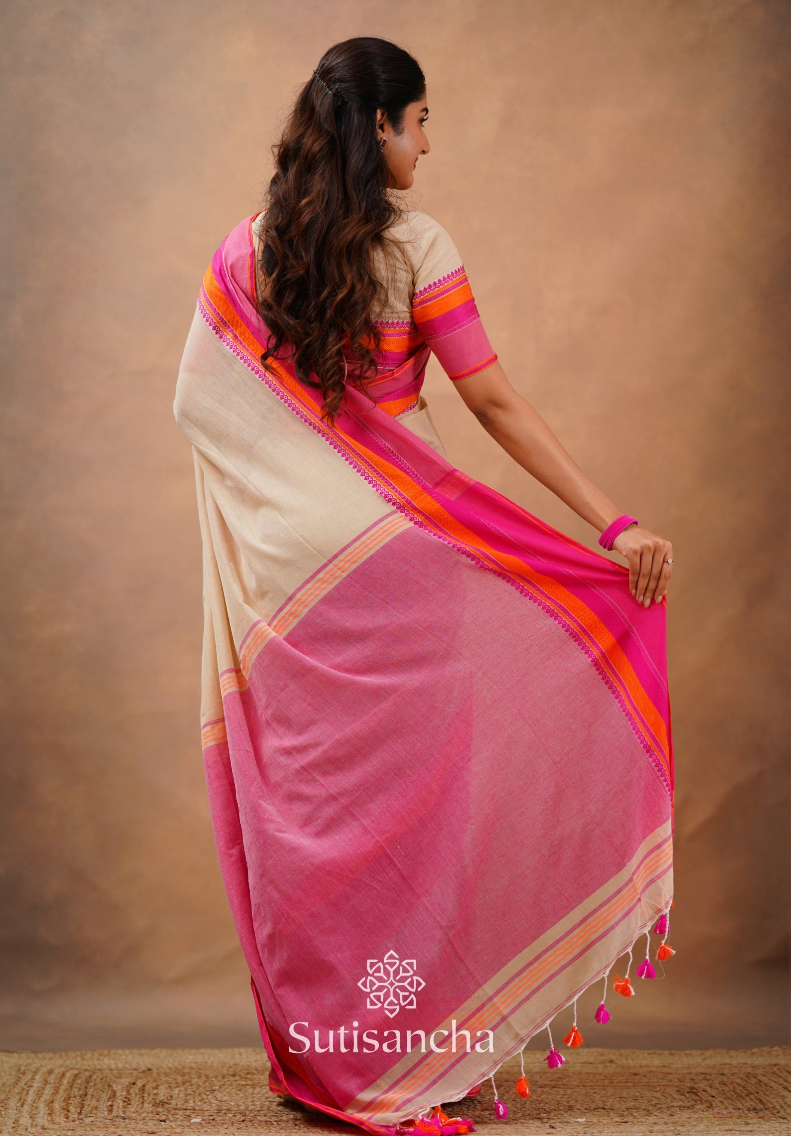 Sutisancha Handwoven Bliss Bengal Cotton Saree