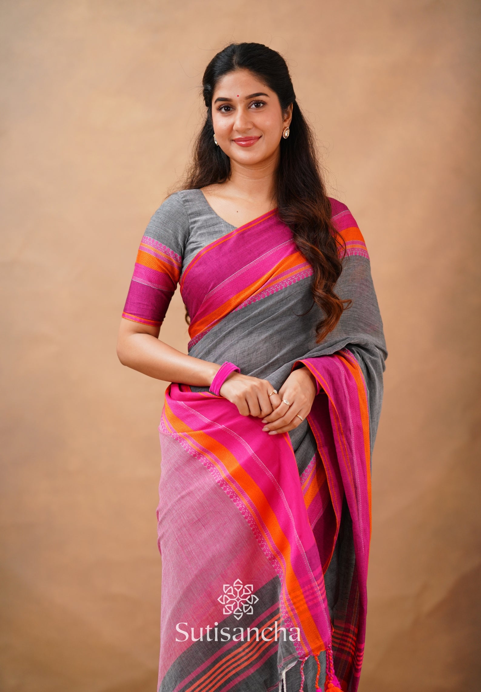 Sutisancha Handwoven Bliss Bengal Cotton Saree