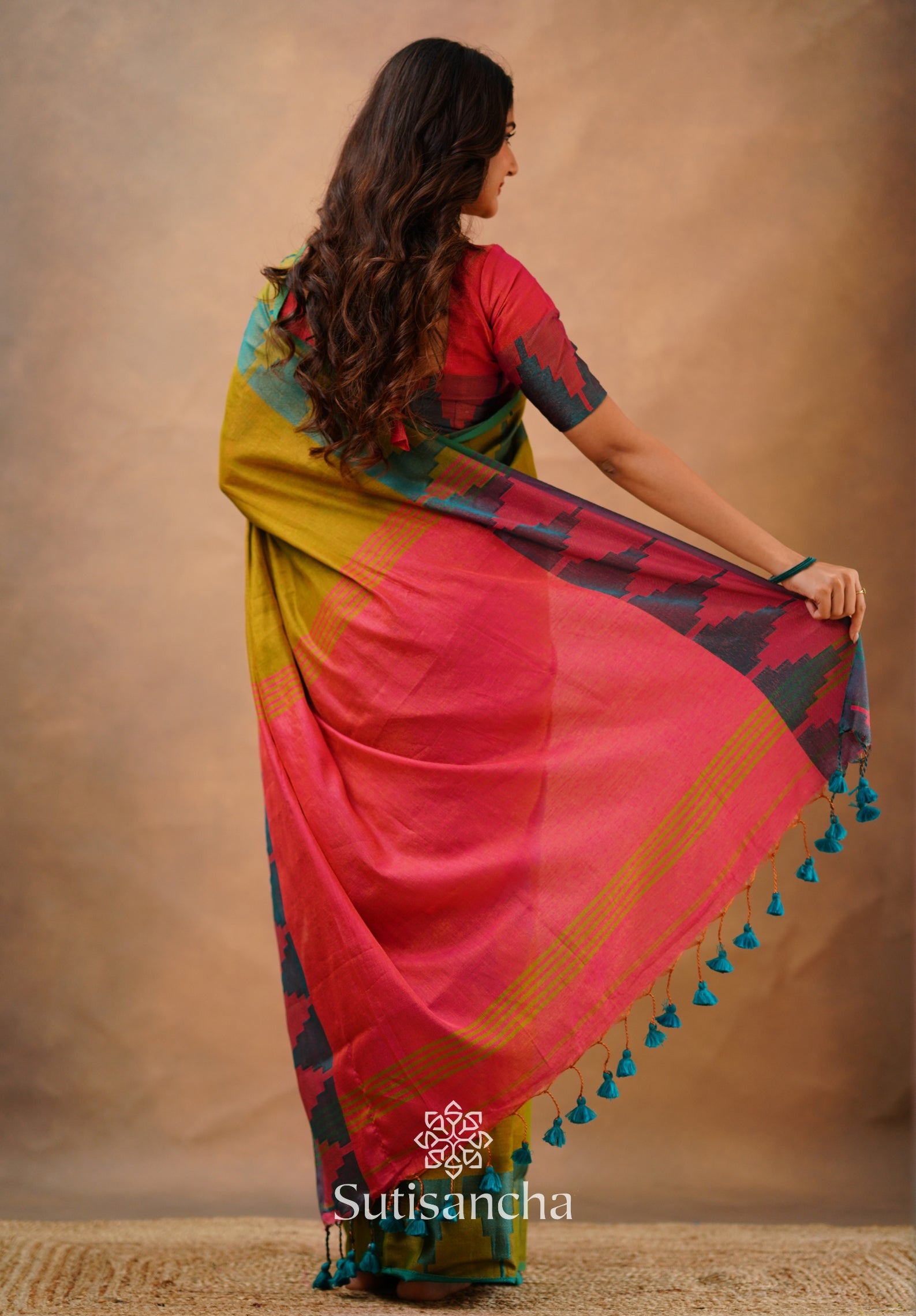 Tissue Cotton Handloom Saree with Artisanal Stepped Border