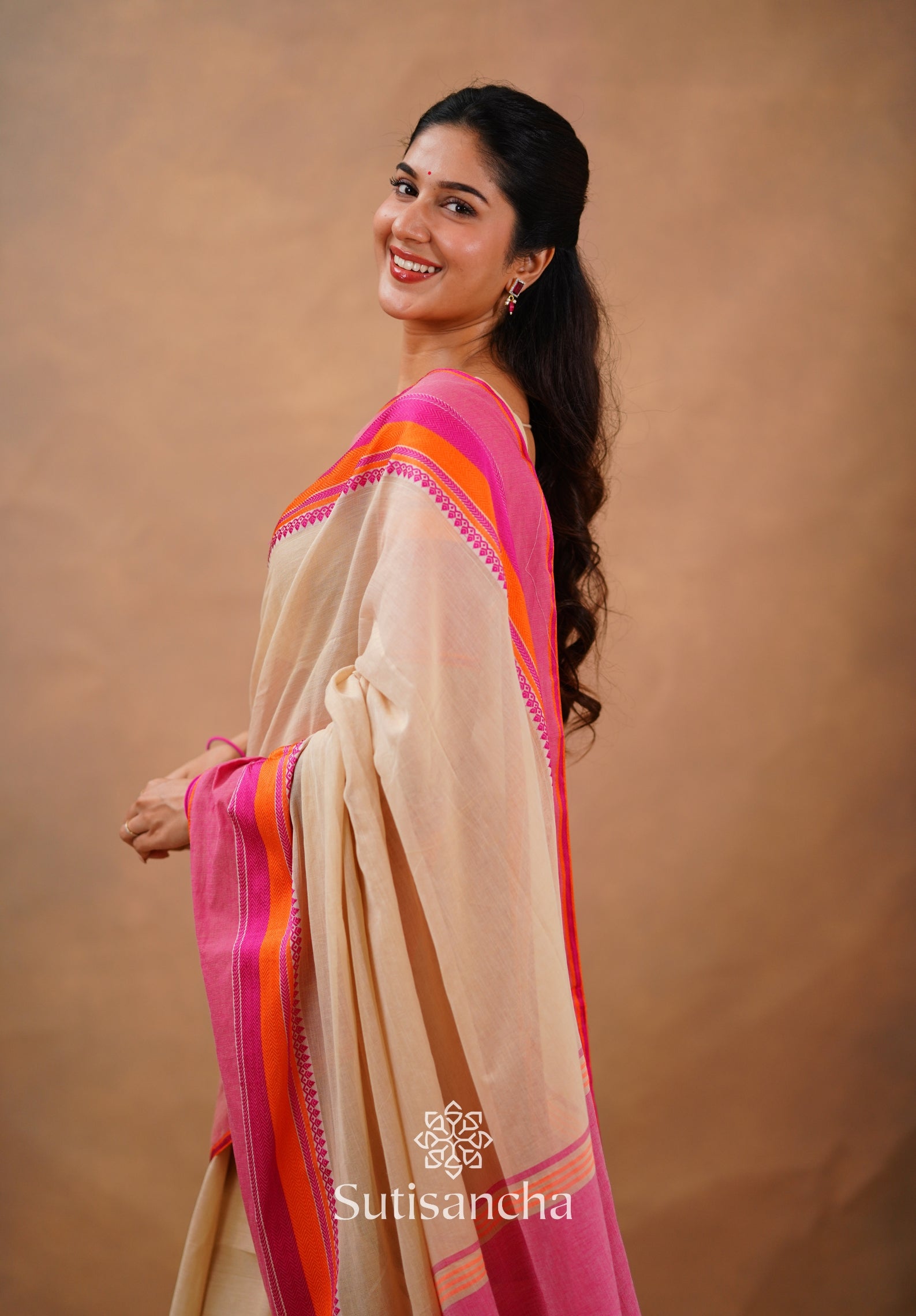 Sutisancha Handwoven Bliss Bengal Cotton Saree