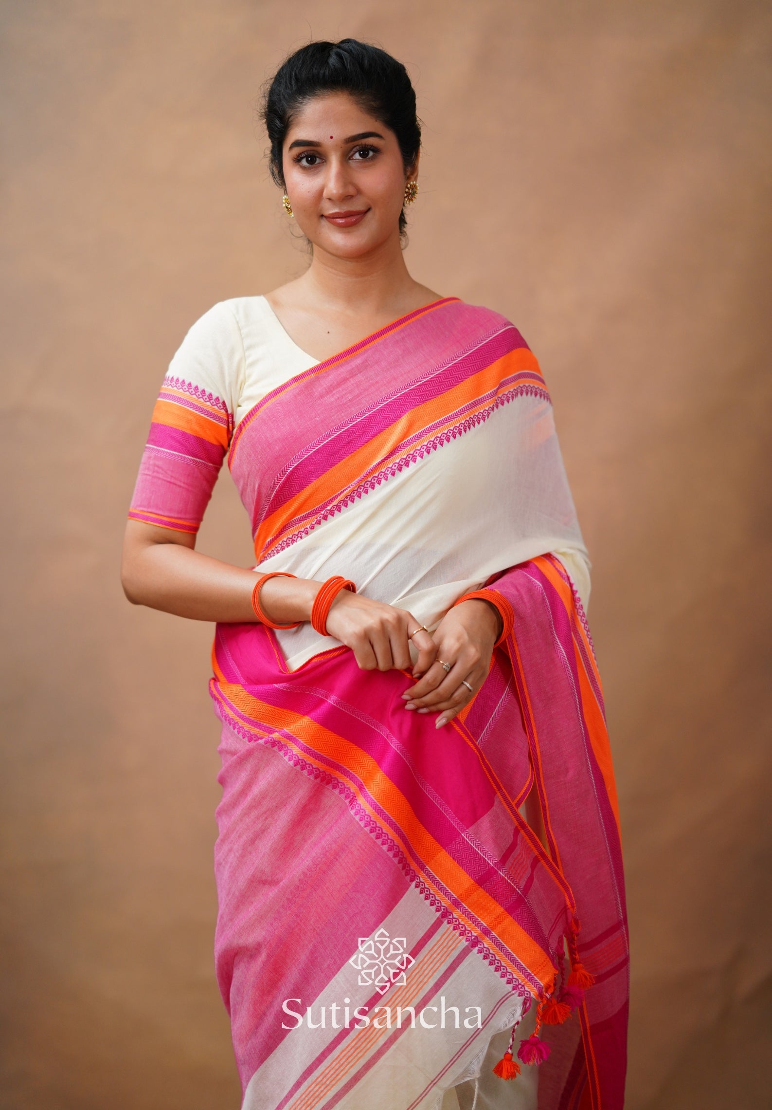 Sutisancha Handwoven Bliss Bengal Cotton Saree