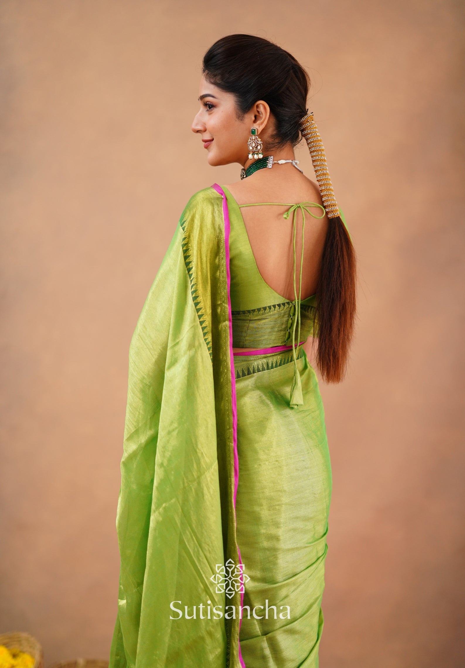 Sutisancha Parrot Handloom Tissue Saree