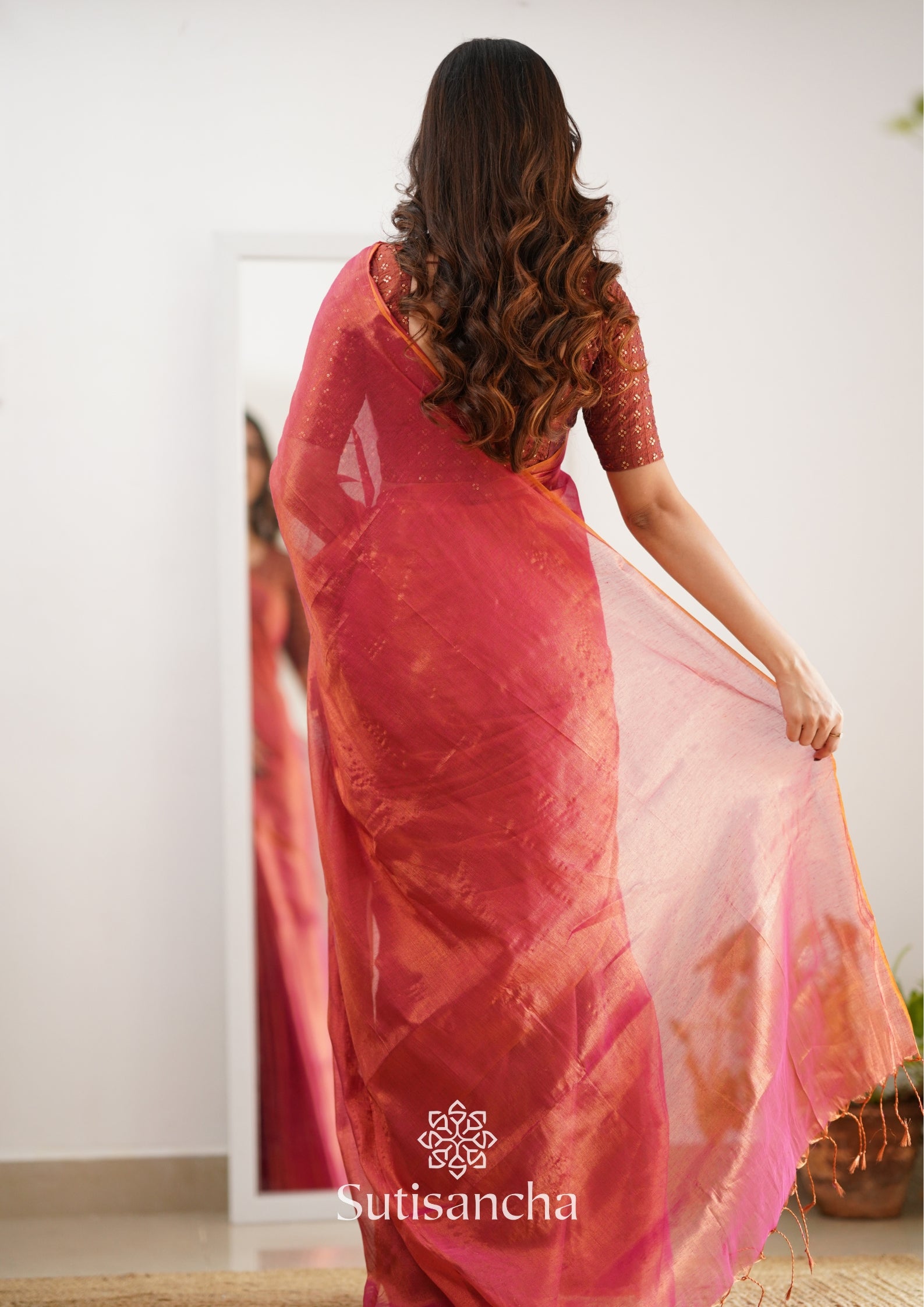 Sutisancha Peach Handloom Tissue Saree With Designer Blouse