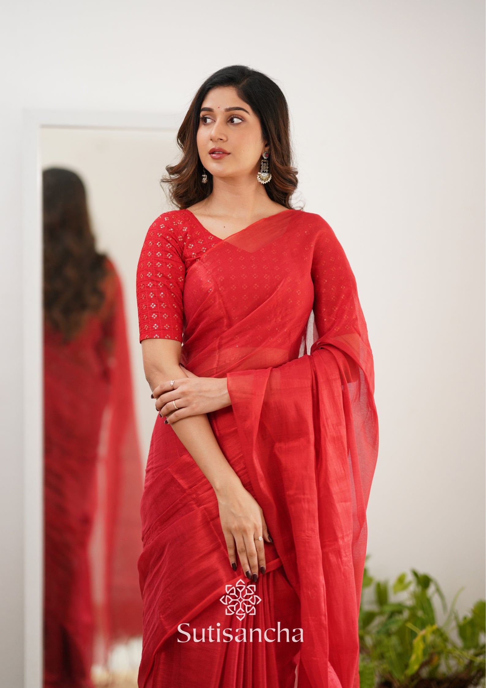 Sutisancha Red Handloom Tissue Saree With Designer Blouse