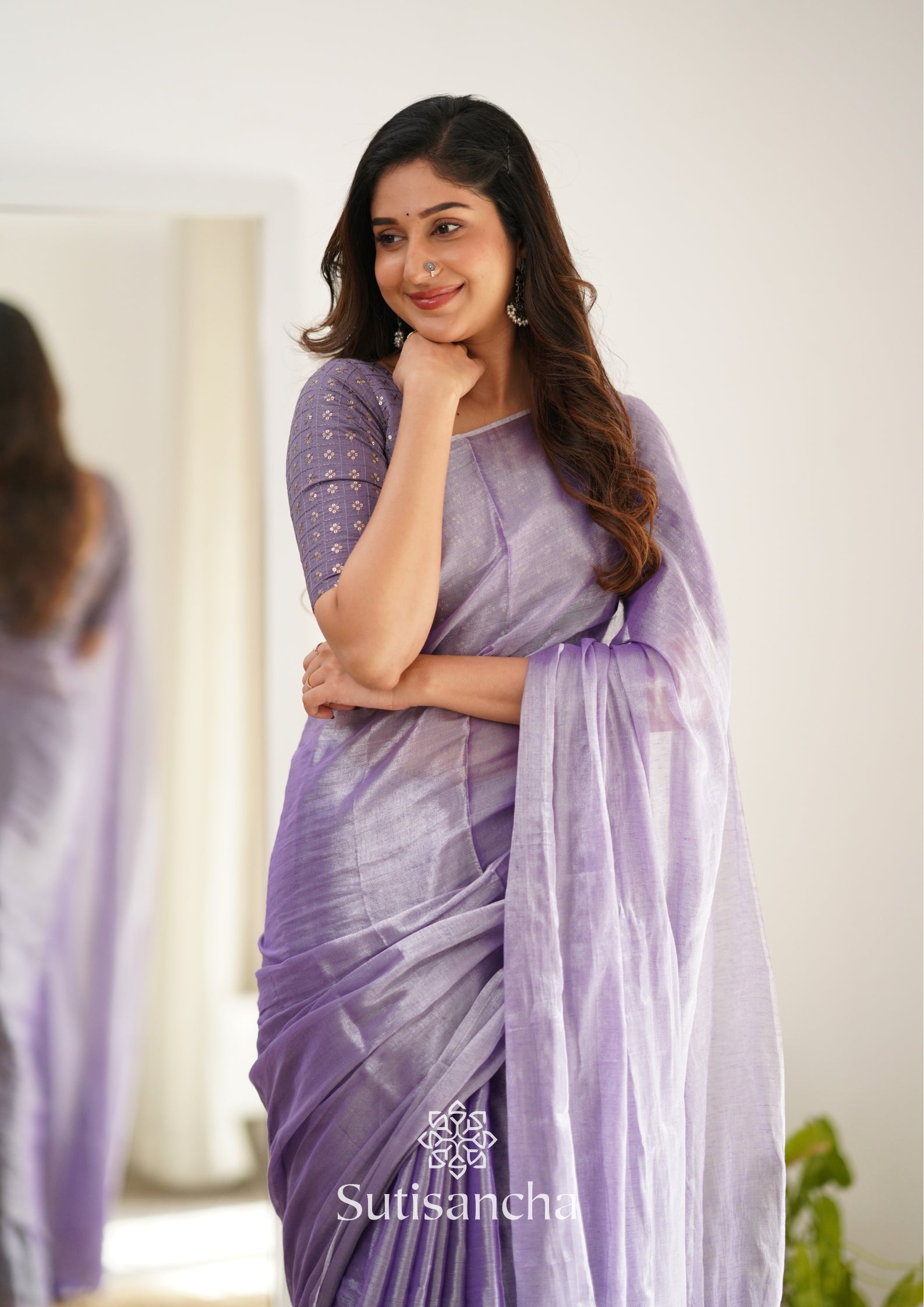 Sutisancha Lavender Handloom Tissue Saree With Designer Blouse