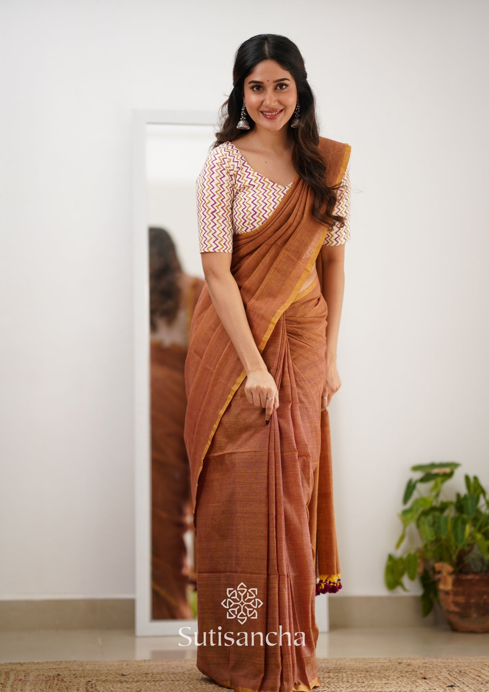 Sutisancha Rust Orange Handloom Cotton Saree With Designer Blouse